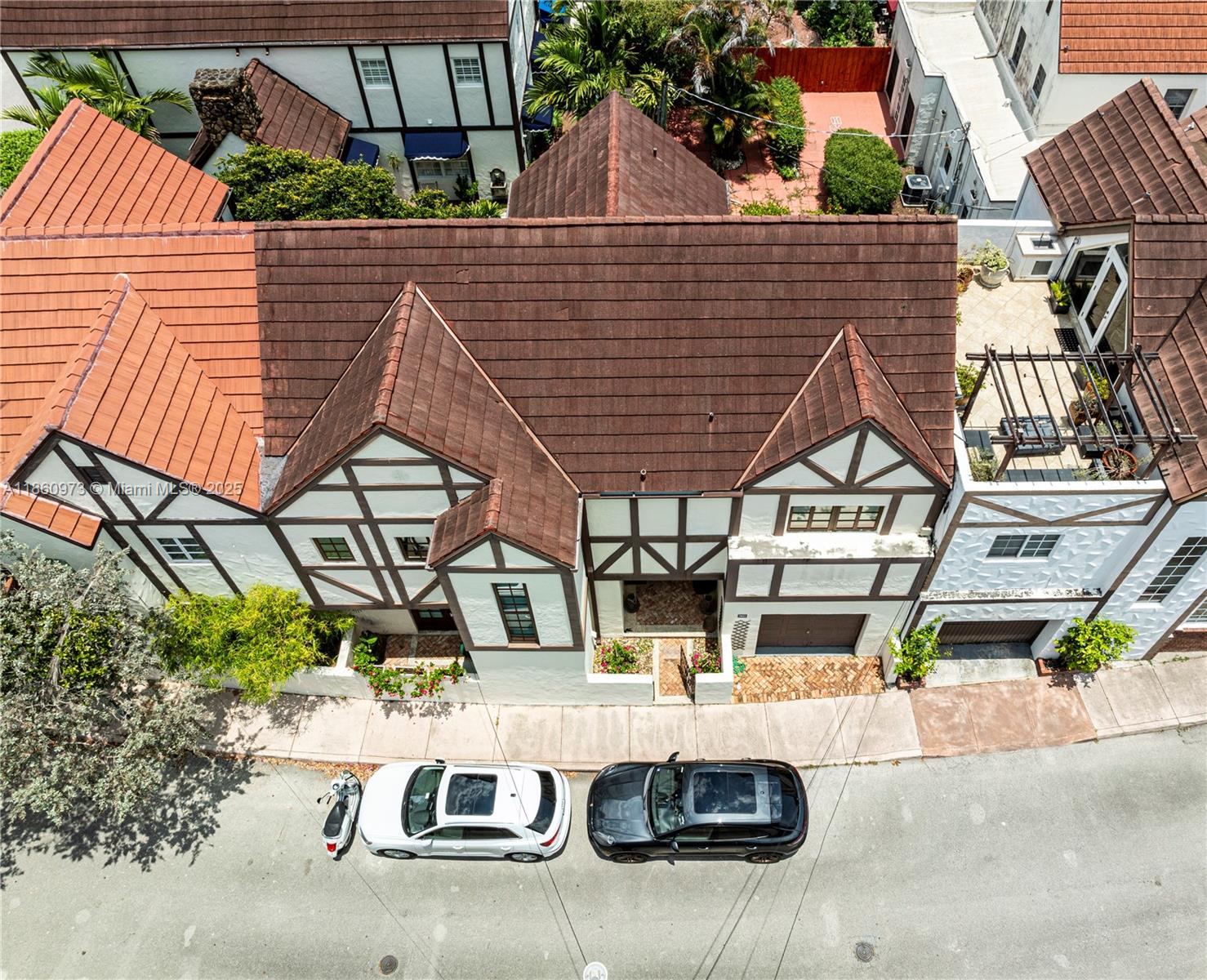 THE FRENCH VILLAGE - Residential Lease