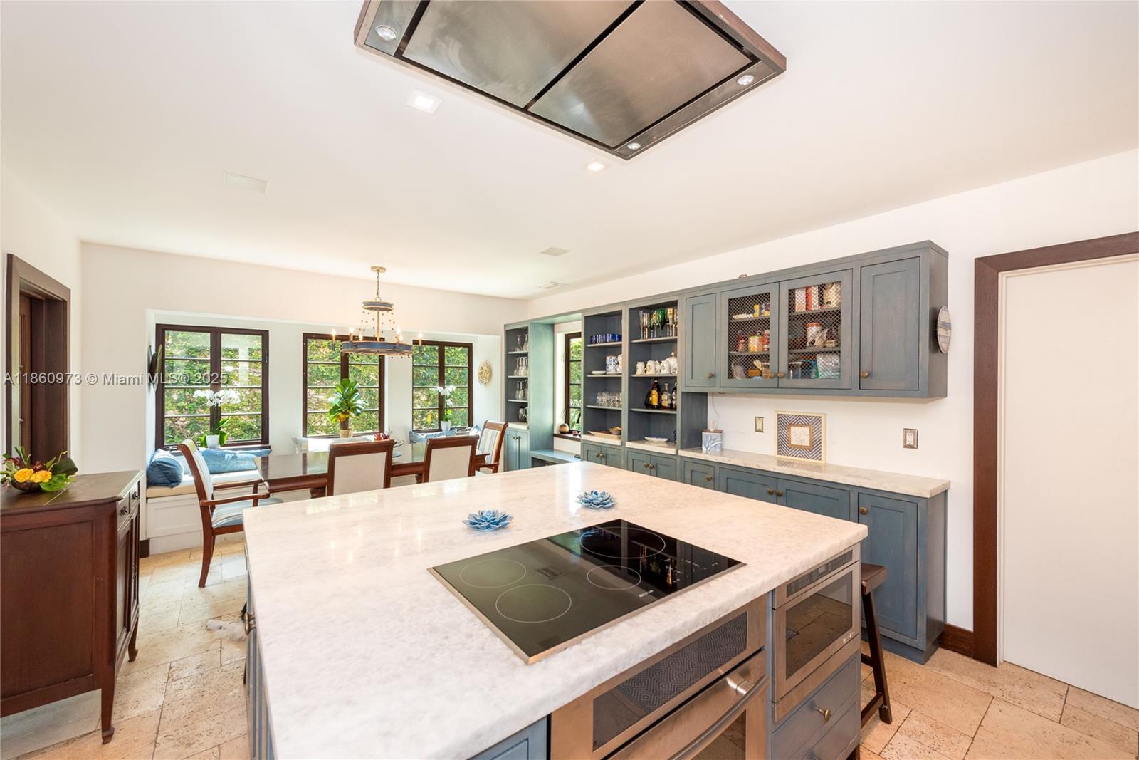 THE FRENCH VILLAGE - Residential Lease