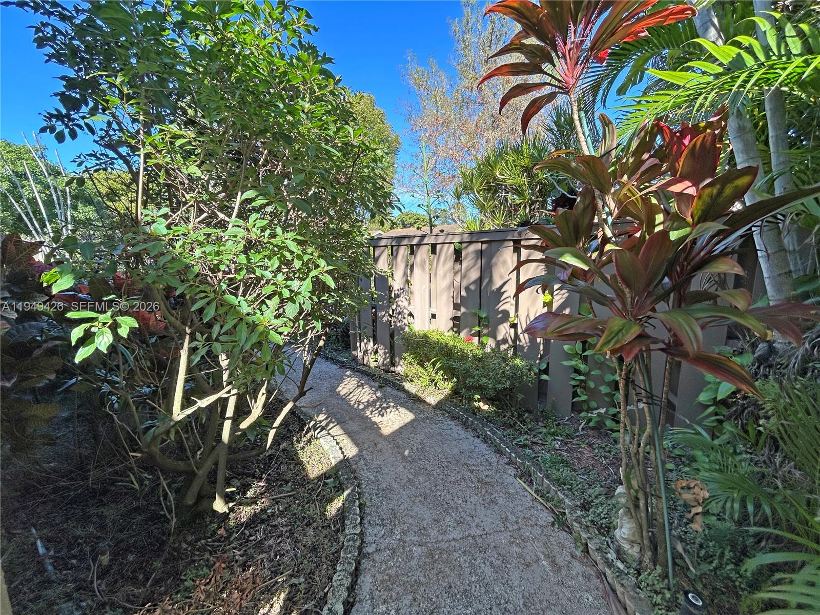 TARTAN COCONUT CREEK PHAS - Residential