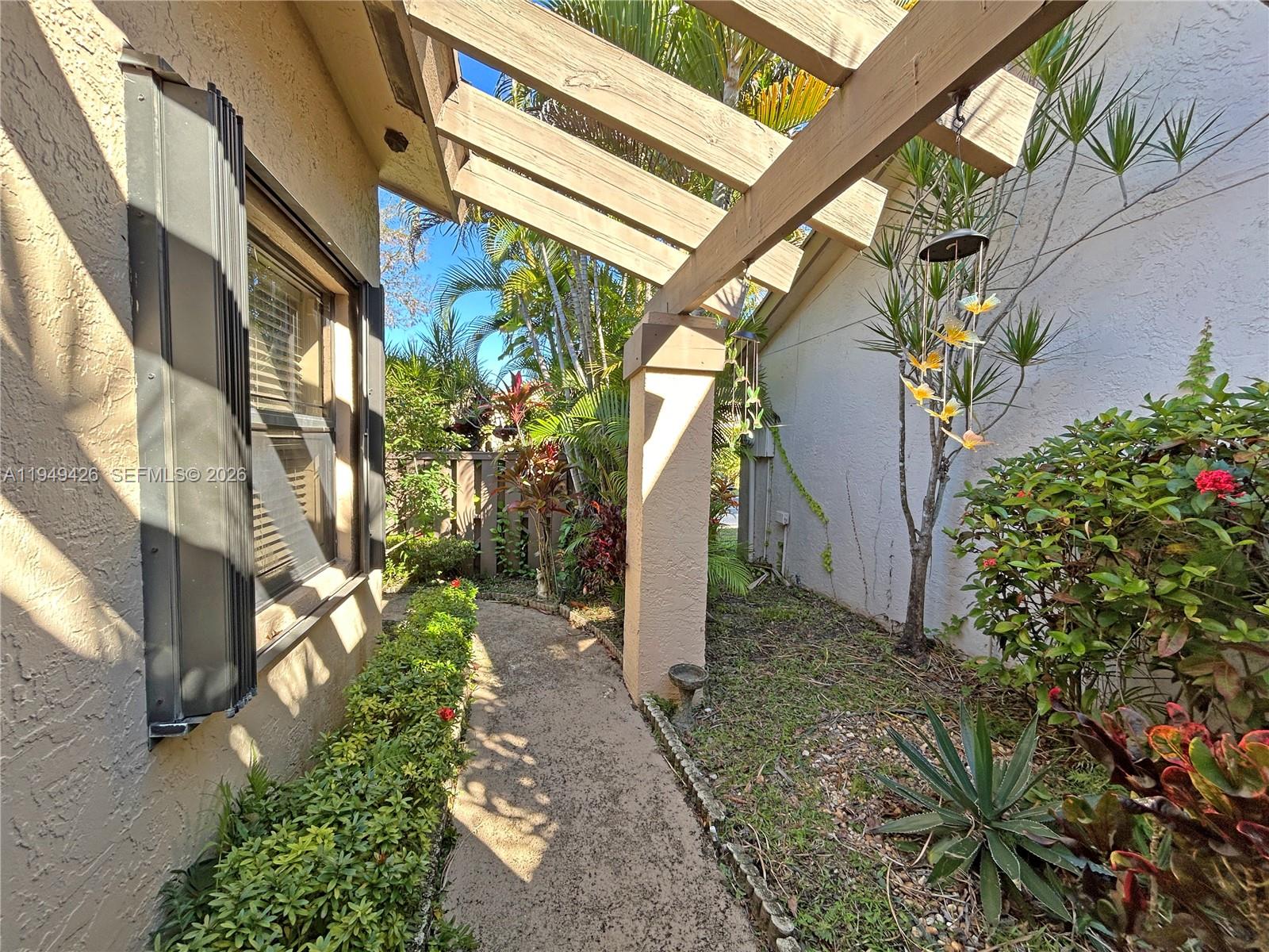 TARTAN COCONUT CREEK PHAS - Residential