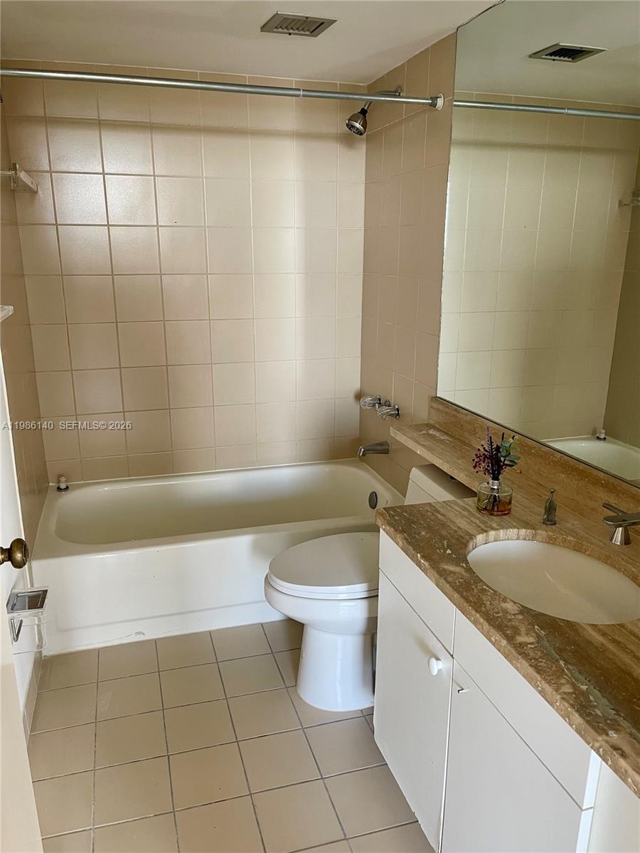 GABLES LAROC CONDO - Residential