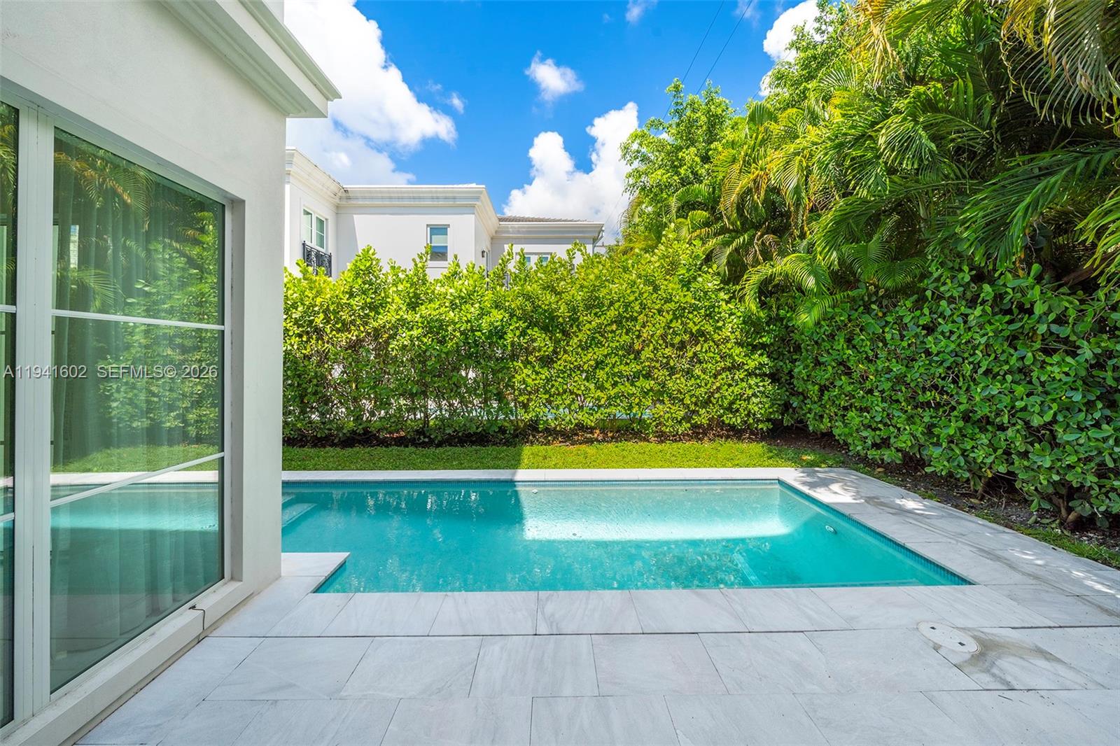 CORAL GABLES CRAFTS SEC - Residential