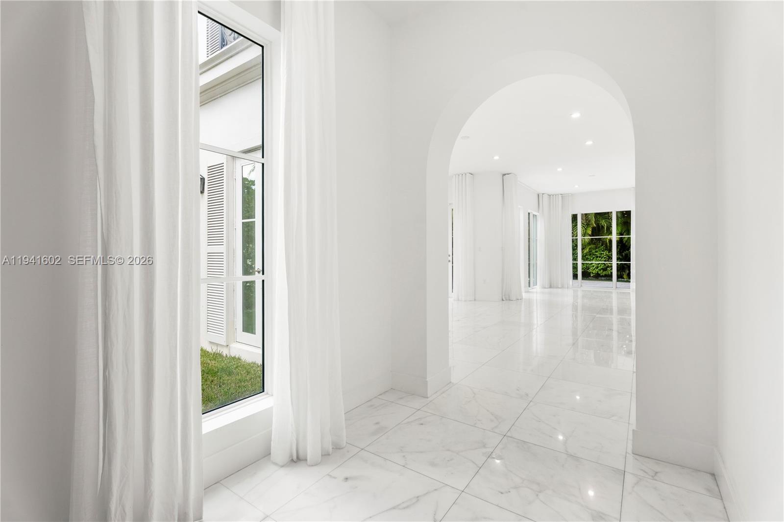 CORAL GABLES CRAFTS SEC - Residential