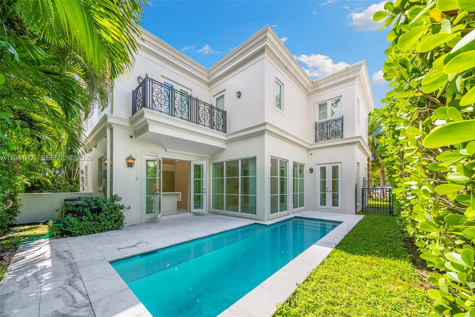CORAL GABLES CRAFTS SEC - Residential