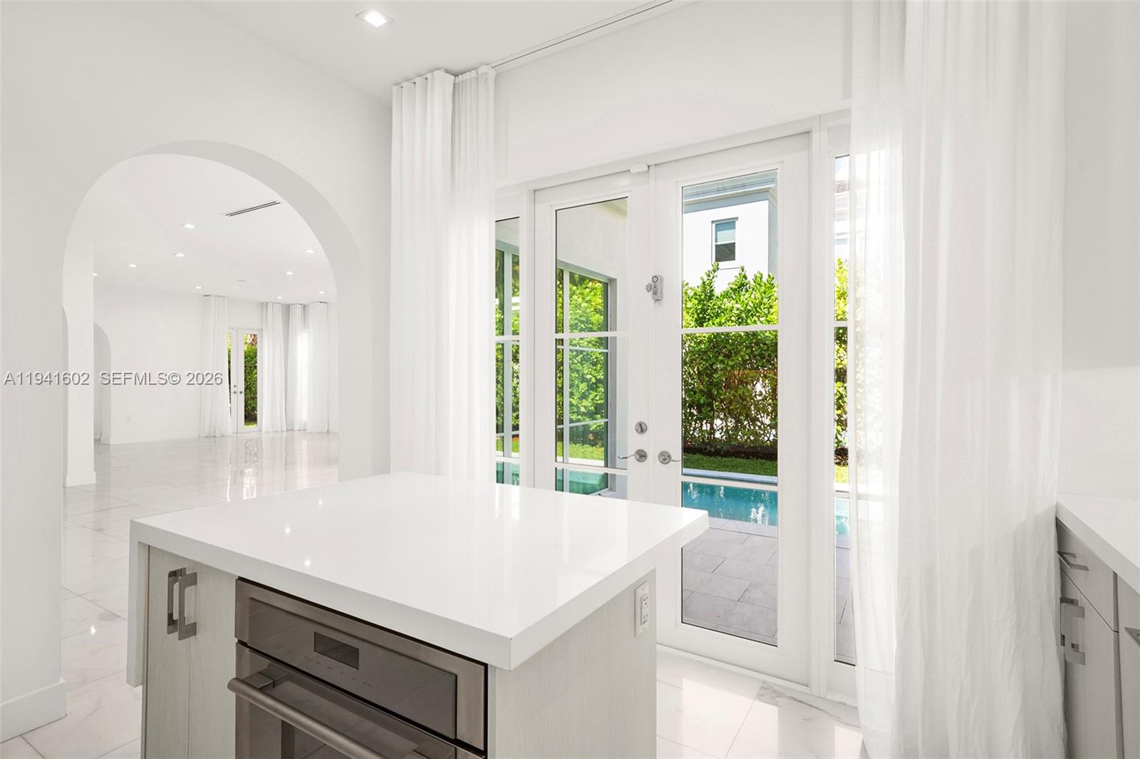 CORAL GABLES CRAFTS SEC - Residential
