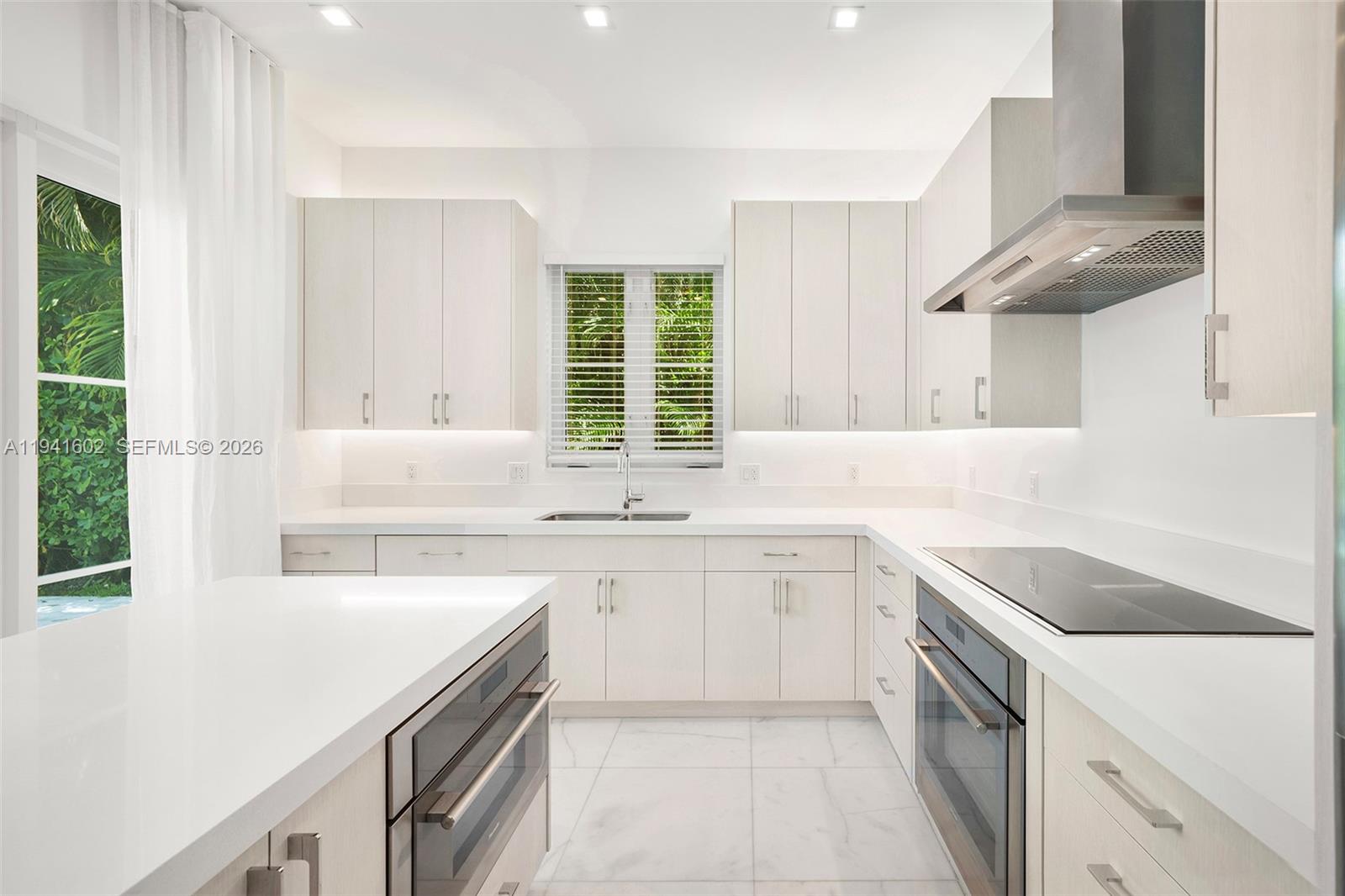 CORAL GABLES CRAFTS SEC - Residential