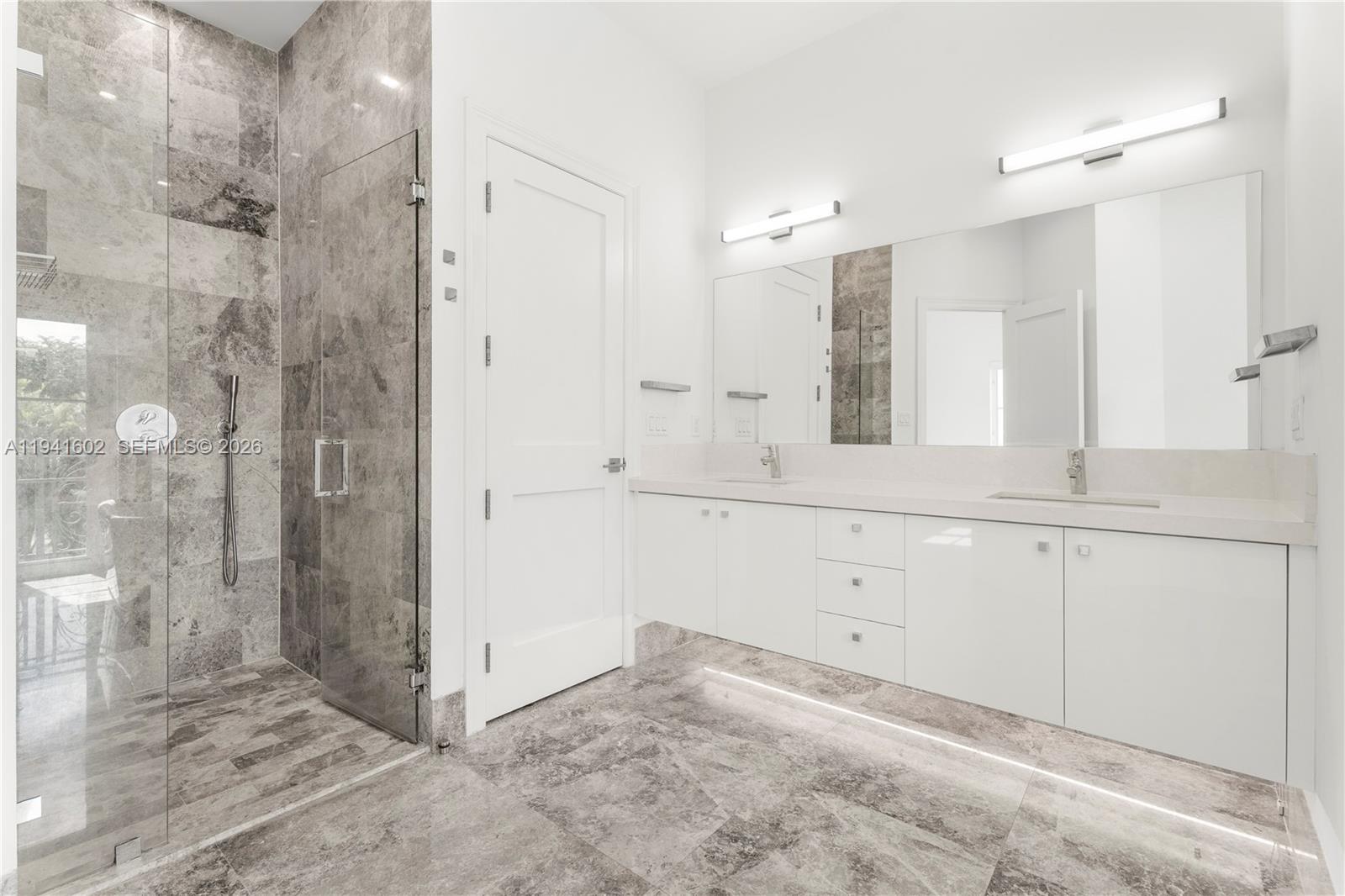 CORAL GABLES CRAFTS SEC - Residential