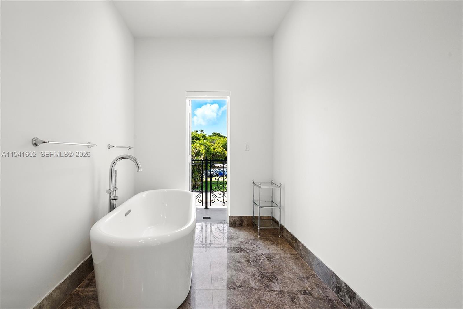 CORAL GABLES CRAFTS SEC - Residential