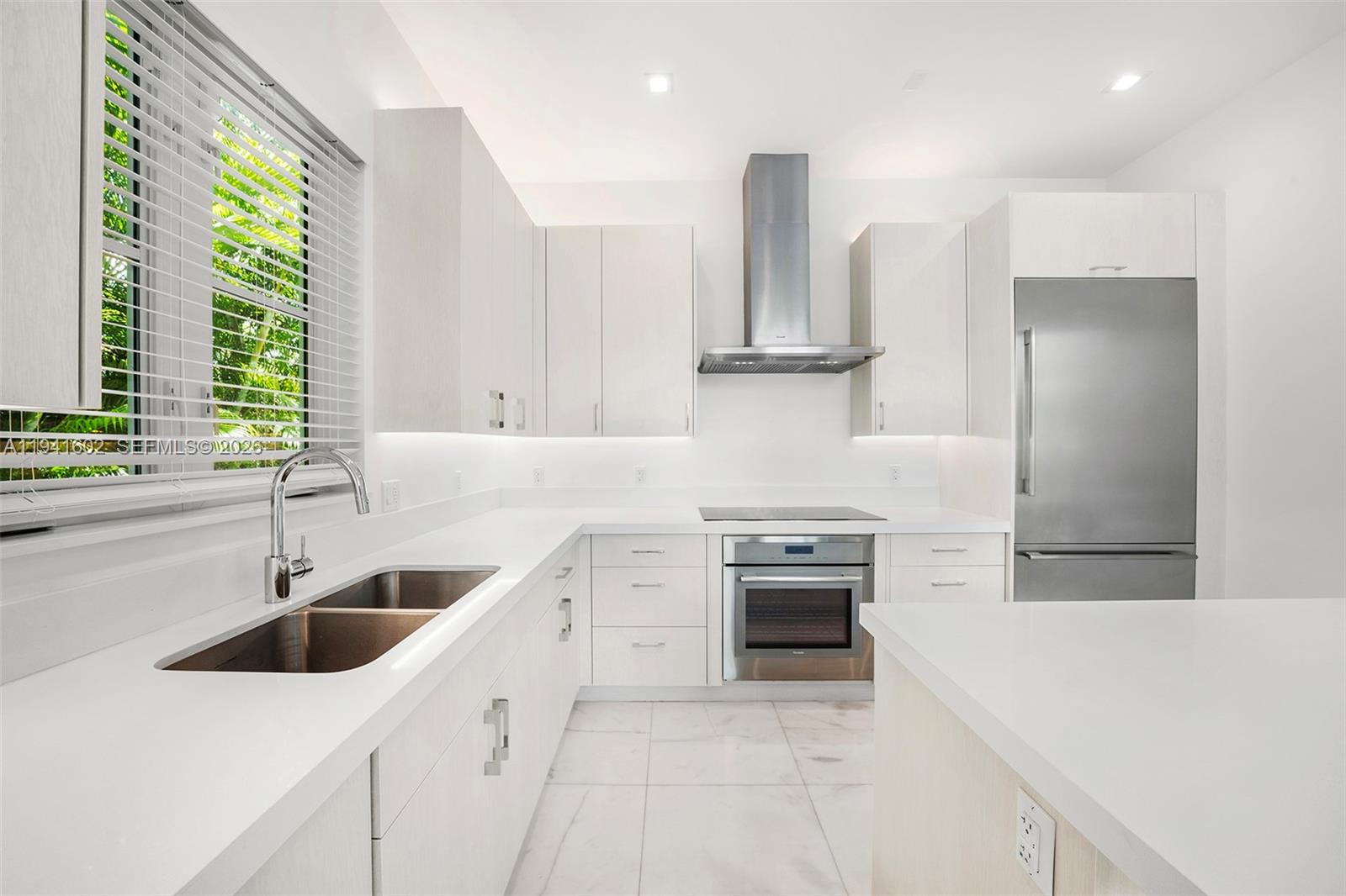 CORAL GABLES CRAFTS SEC - Residential