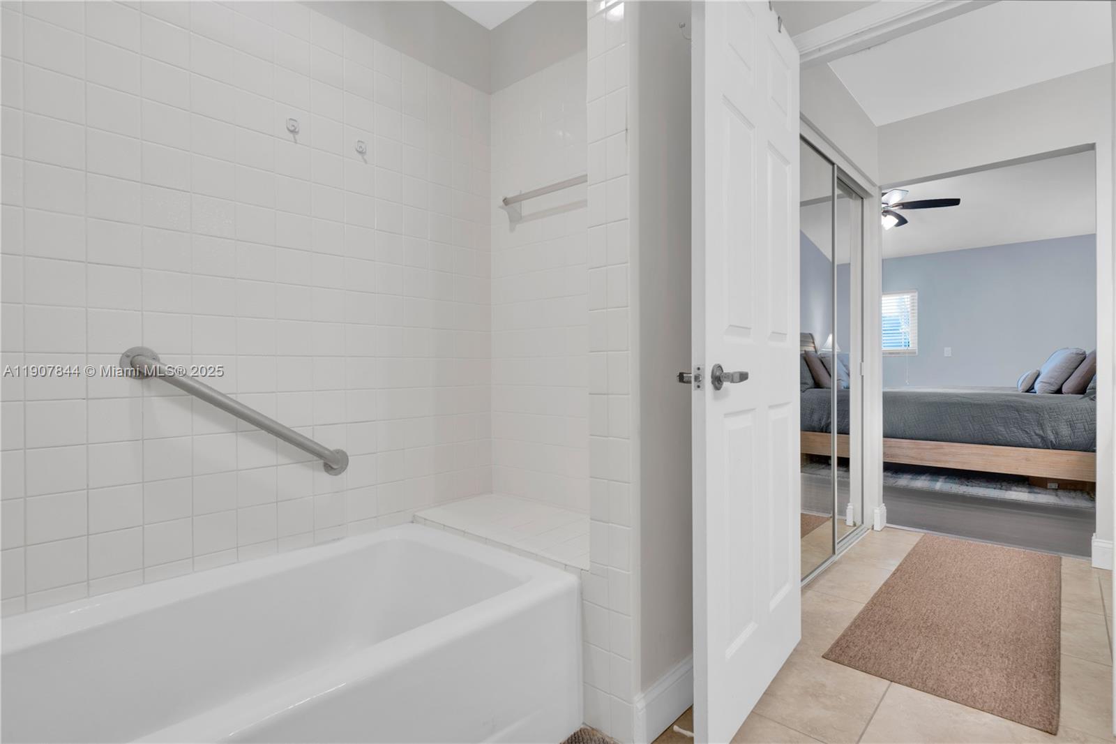 KEYS-GATE NO 1 - Residential