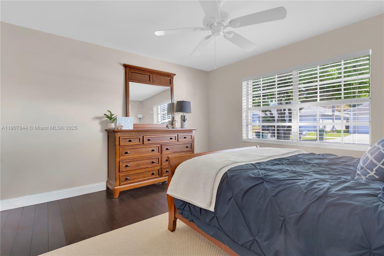 KEYS-GATE NO 1 - Residential