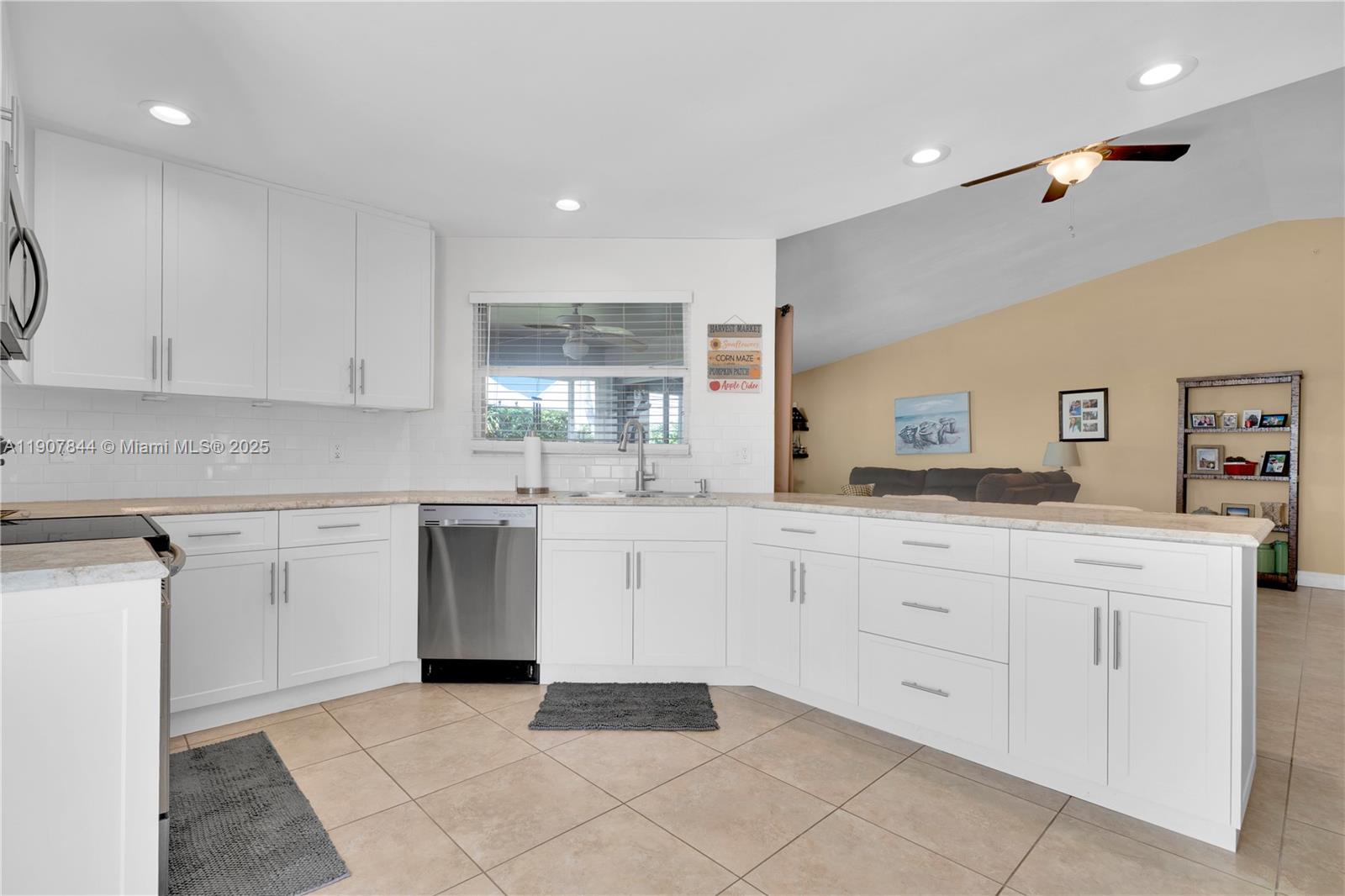 KEYS-GATE NO 1 - Residential