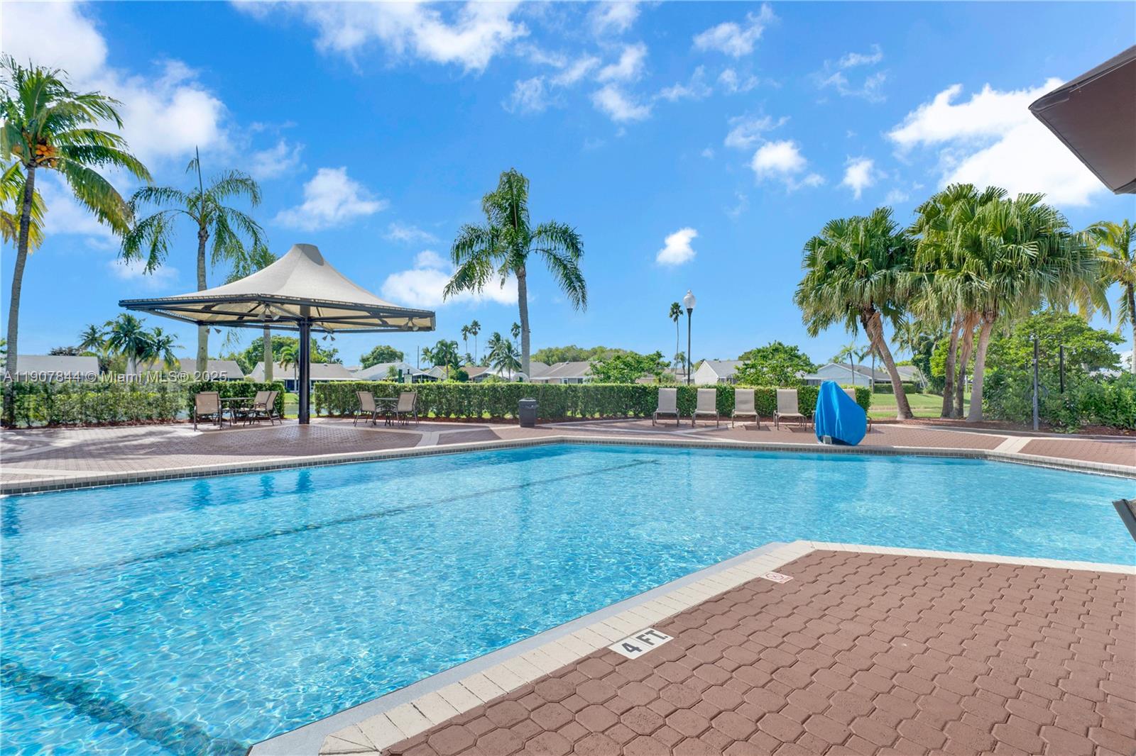 KEYS-GATE NO 1 - Residential