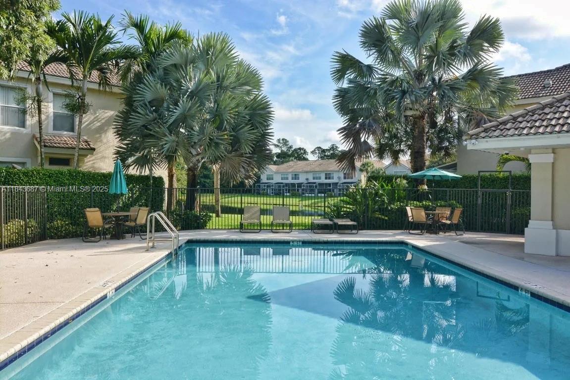 PINE LAKE - Residential Lease