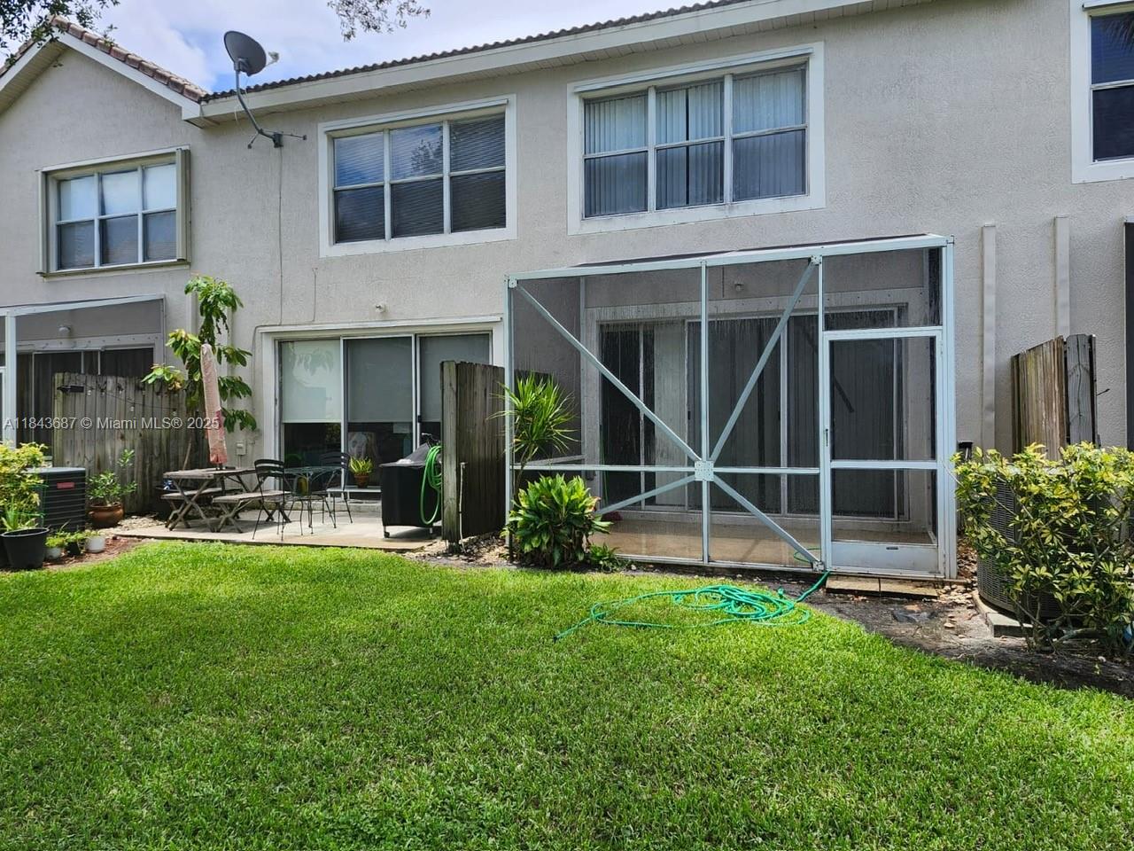 PINE LAKE - Residential Lease