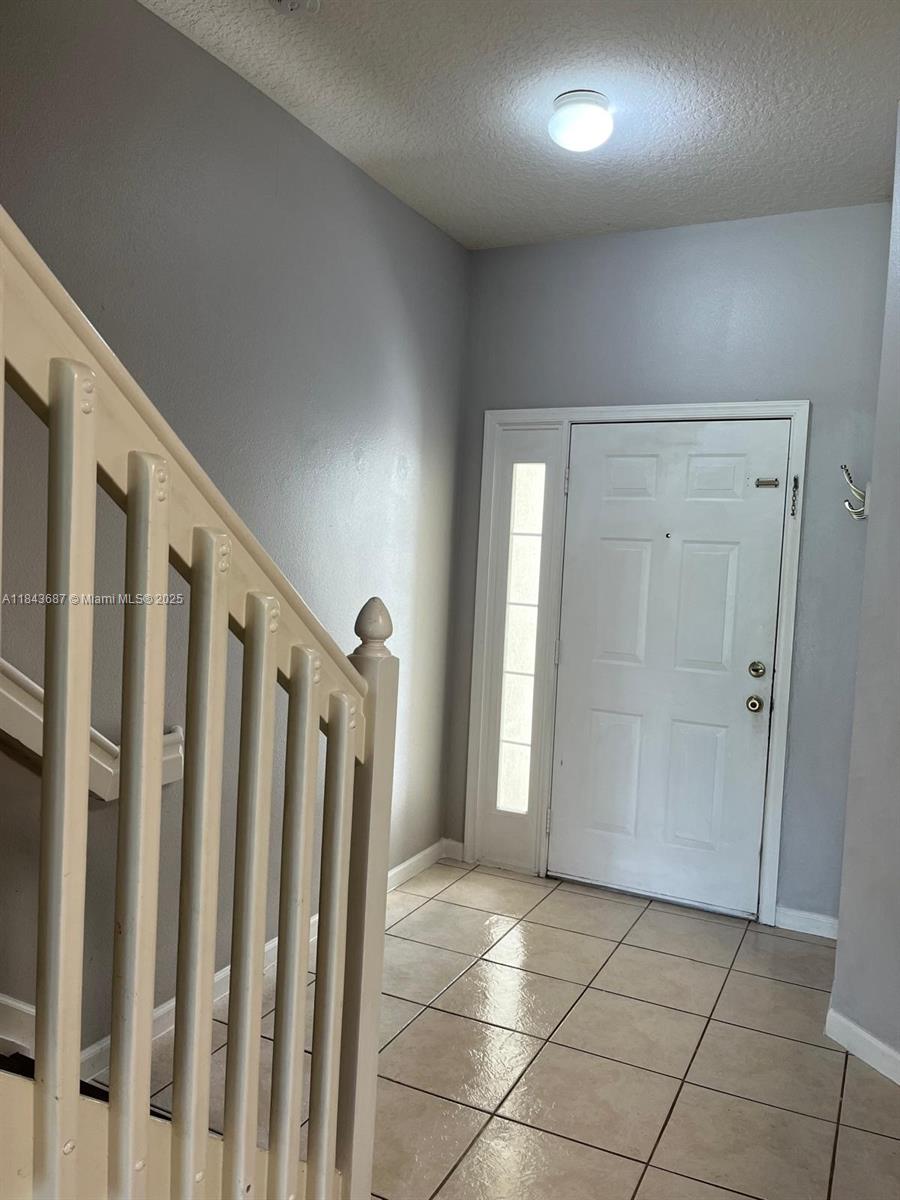 PINE LAKE - Residential Lease
