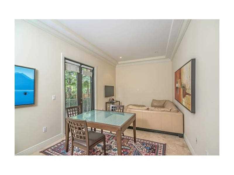 BRICKELLS FLAGLER - Residential Lease