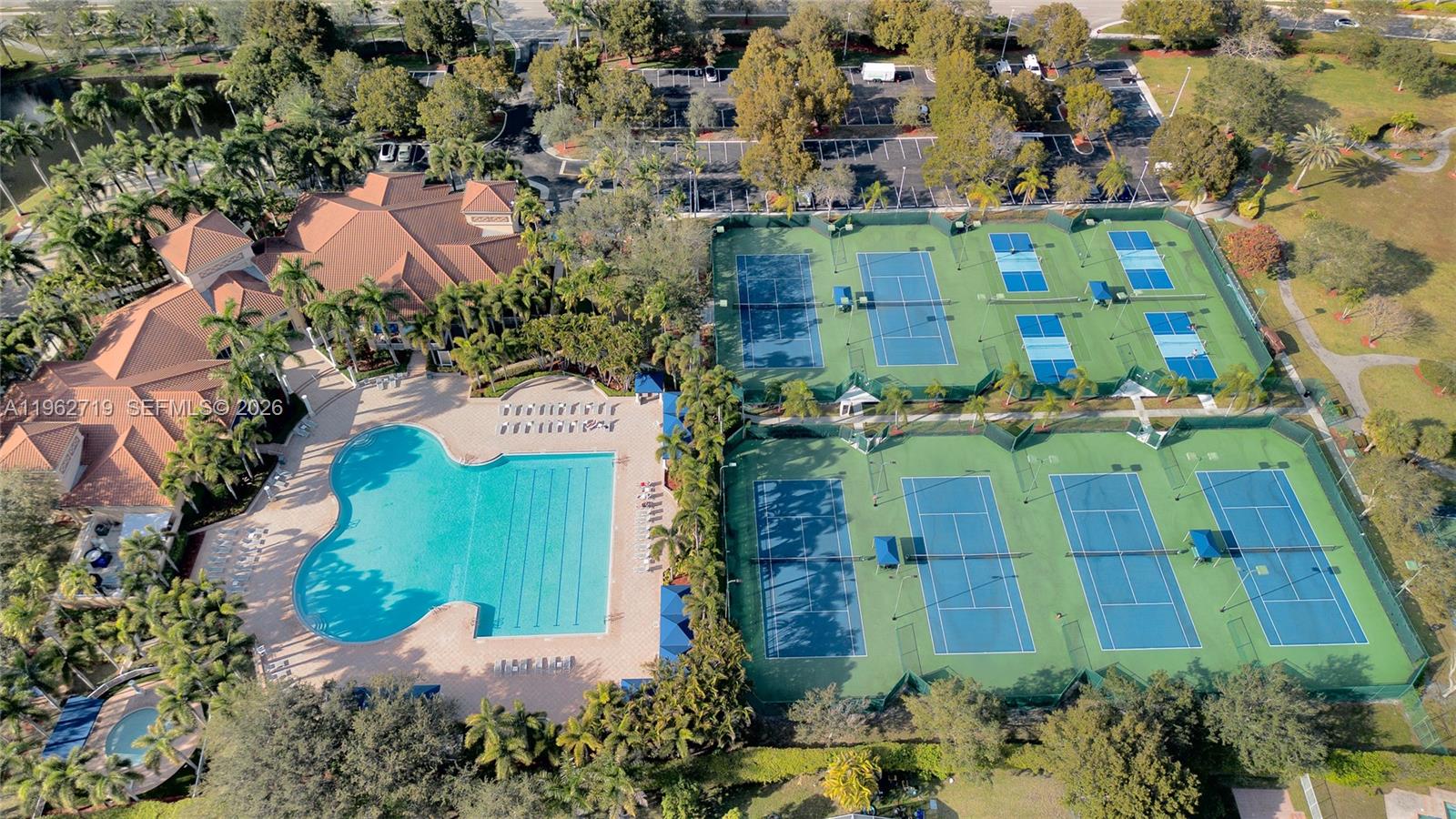 PEMBROKE FALLS PHASE 6 - Residential