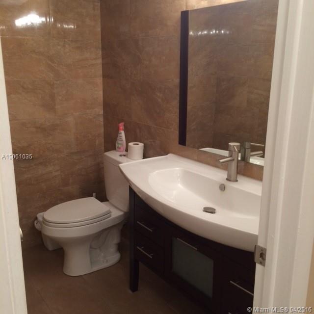 LA MER - Residential Lease