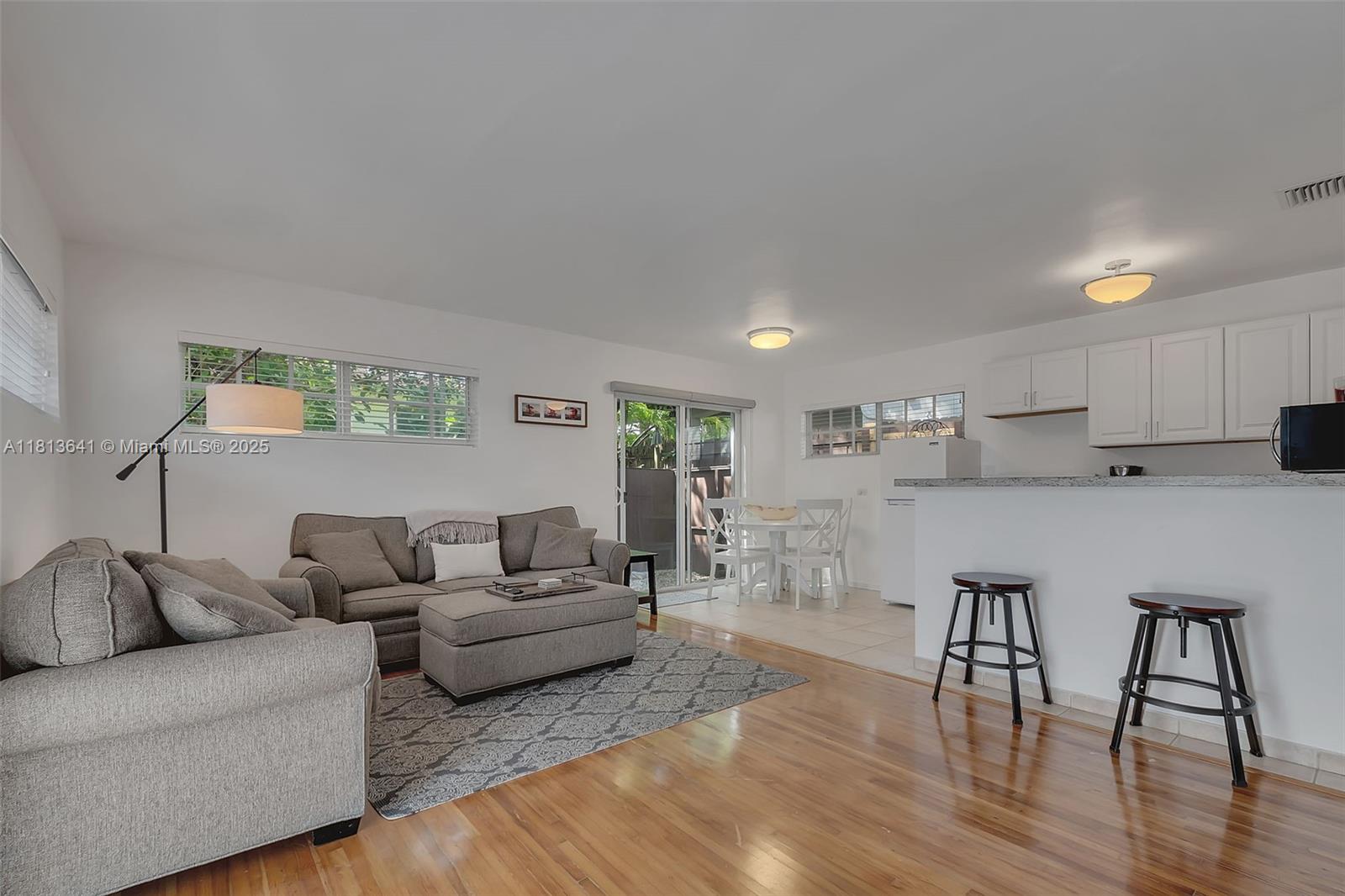 RHODES AMD NEW BISC - Residential Lease