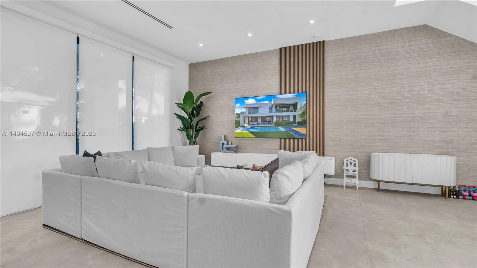 CORONADO HARBOR 1ST ADDN - Residential