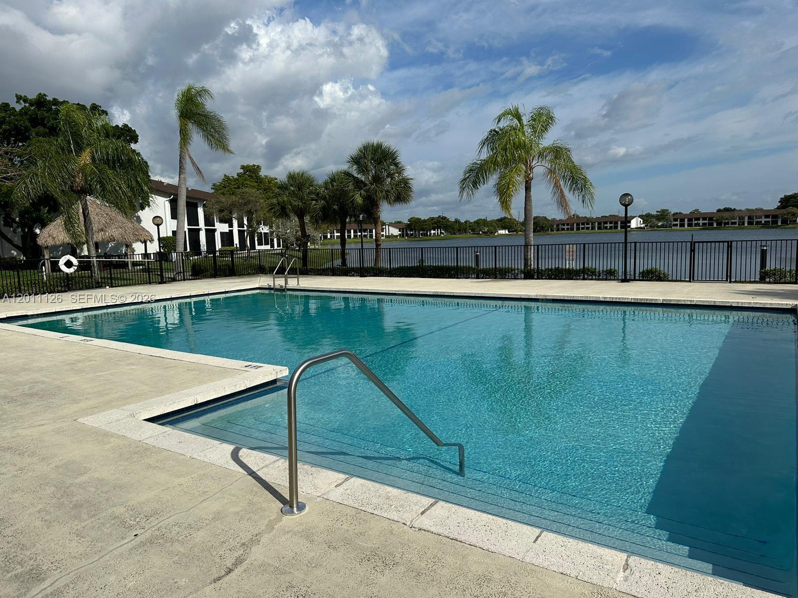 210 Lake Pointe Dr 105