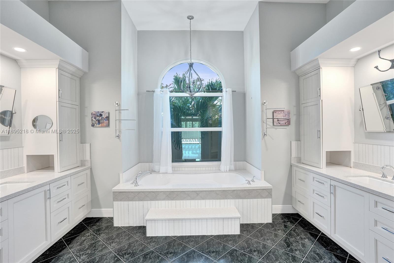 SECTOR 7 SOUTH - Residential