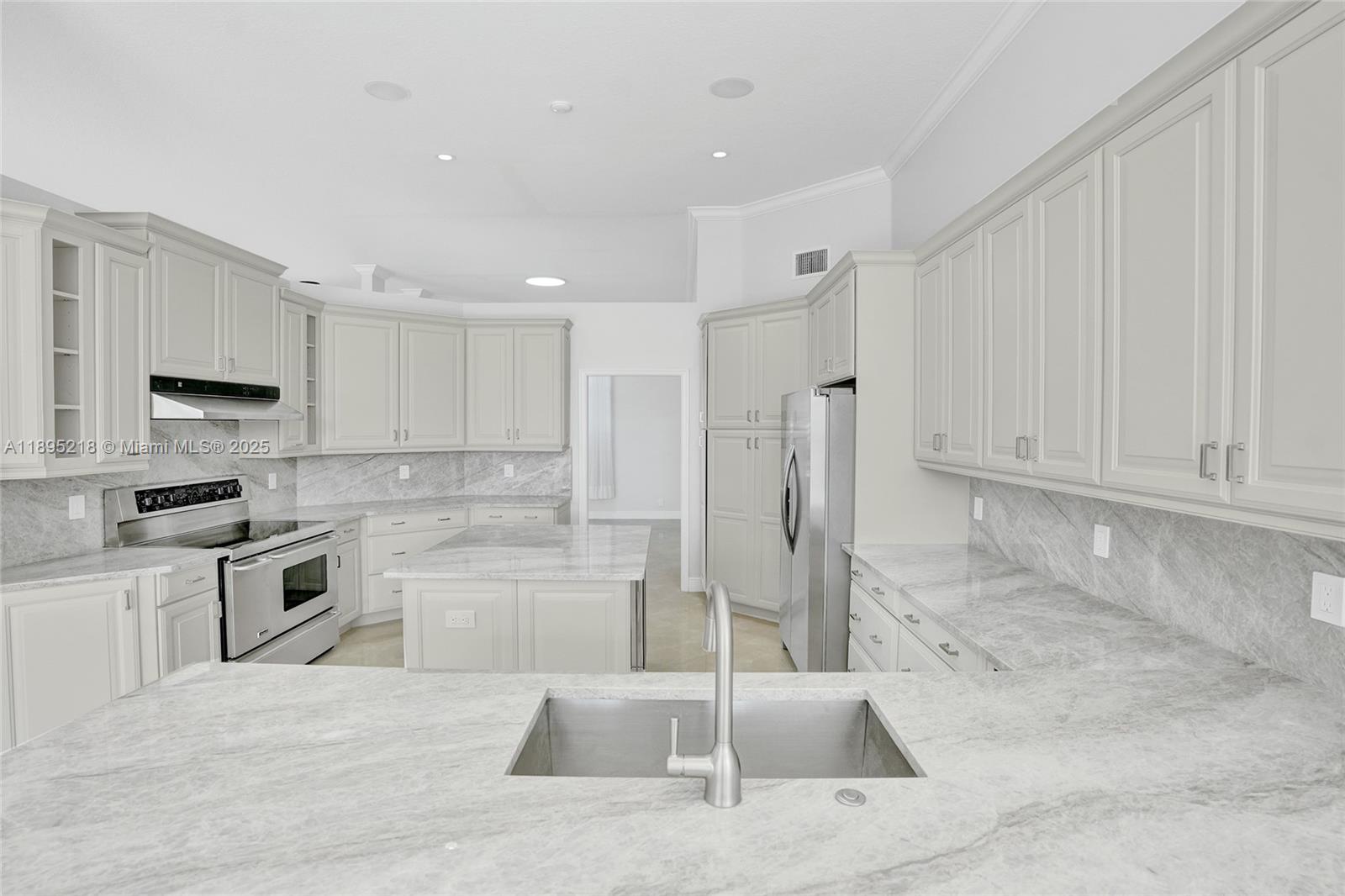 SECTOR 7 SOUTH - Residential