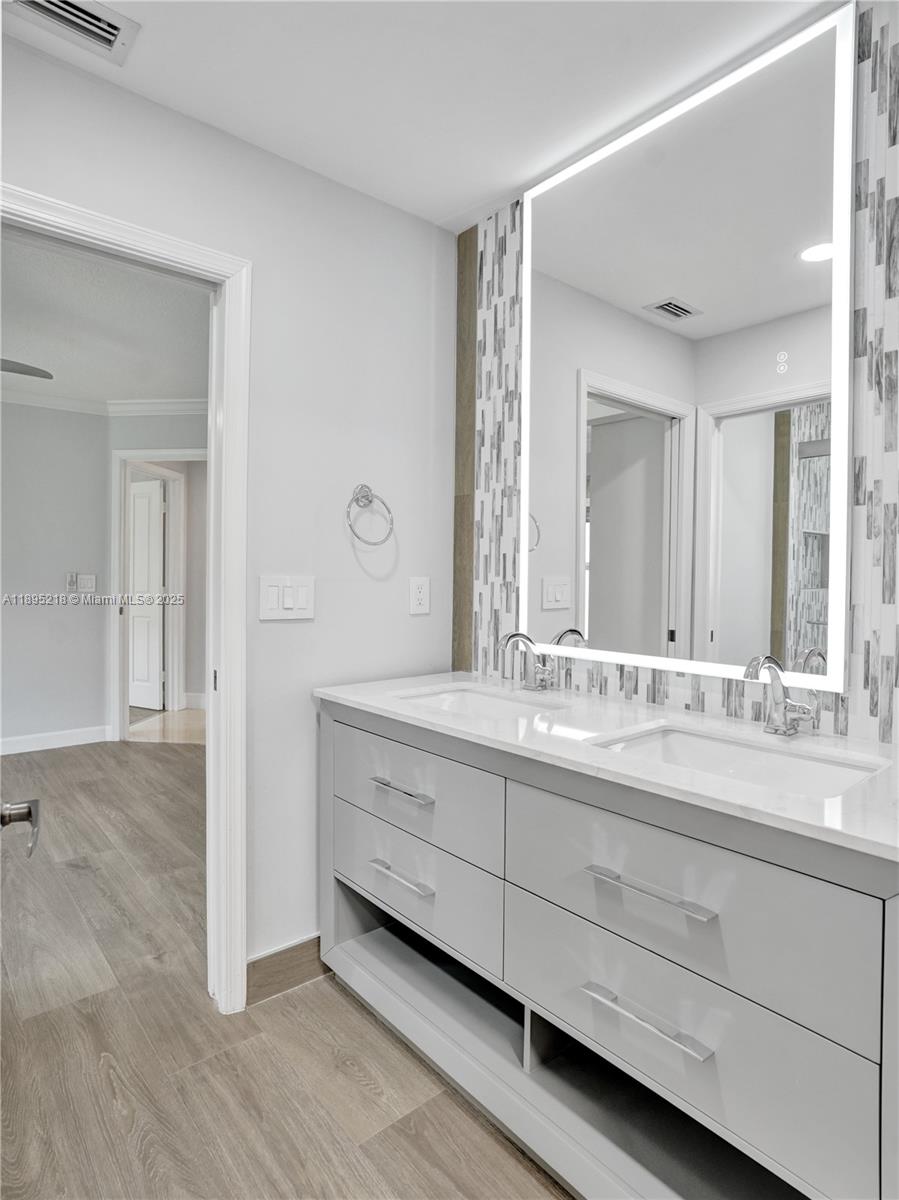 SECTOR 7 SOUTH - Residential