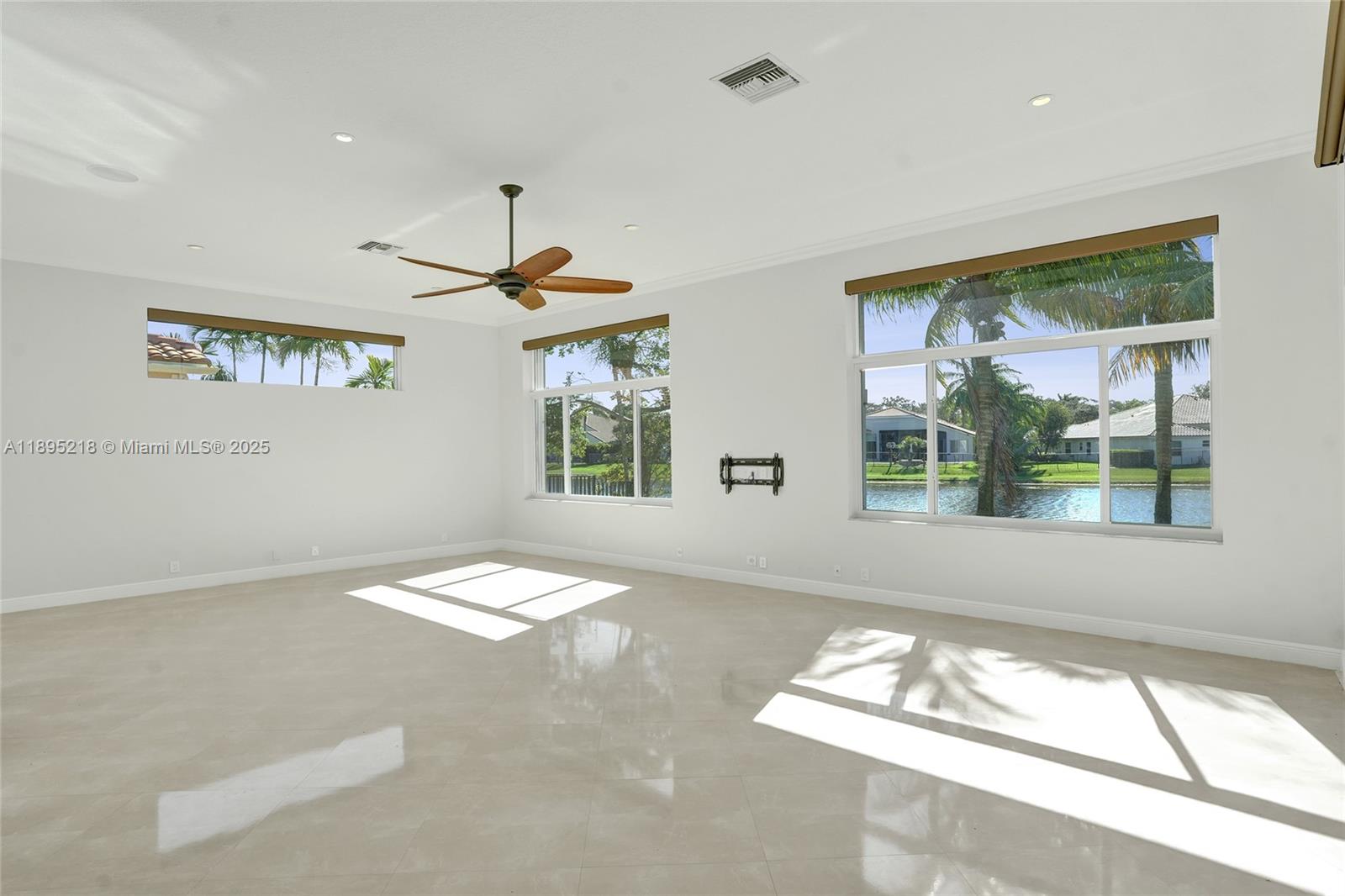 SECTOR 7 SOUTH - Residential