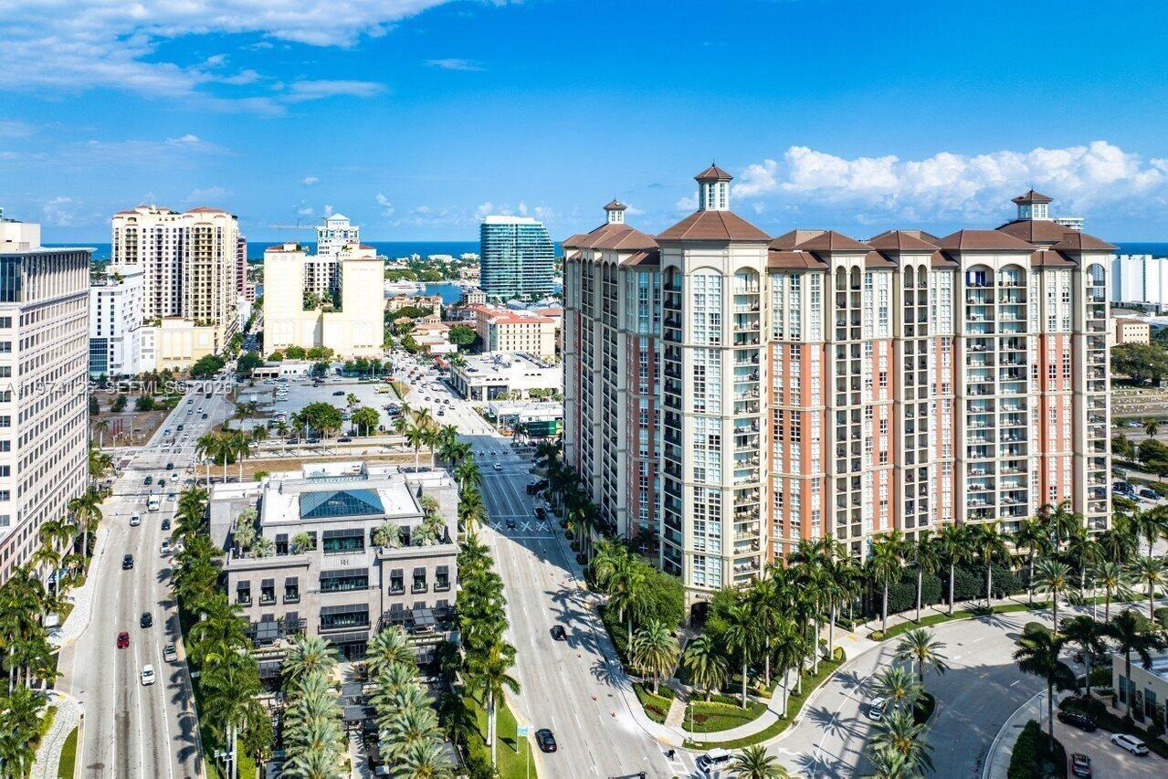 CITYPLACE SOUTH TOWER CON - Residential