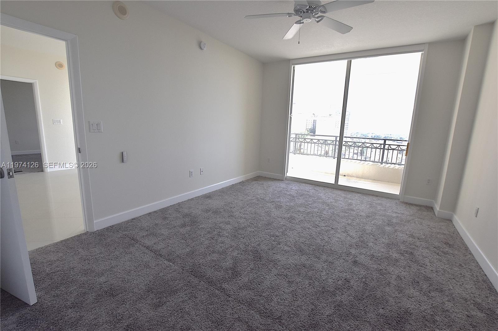 CITYPLACE SOUTH TOWER CON - Residential