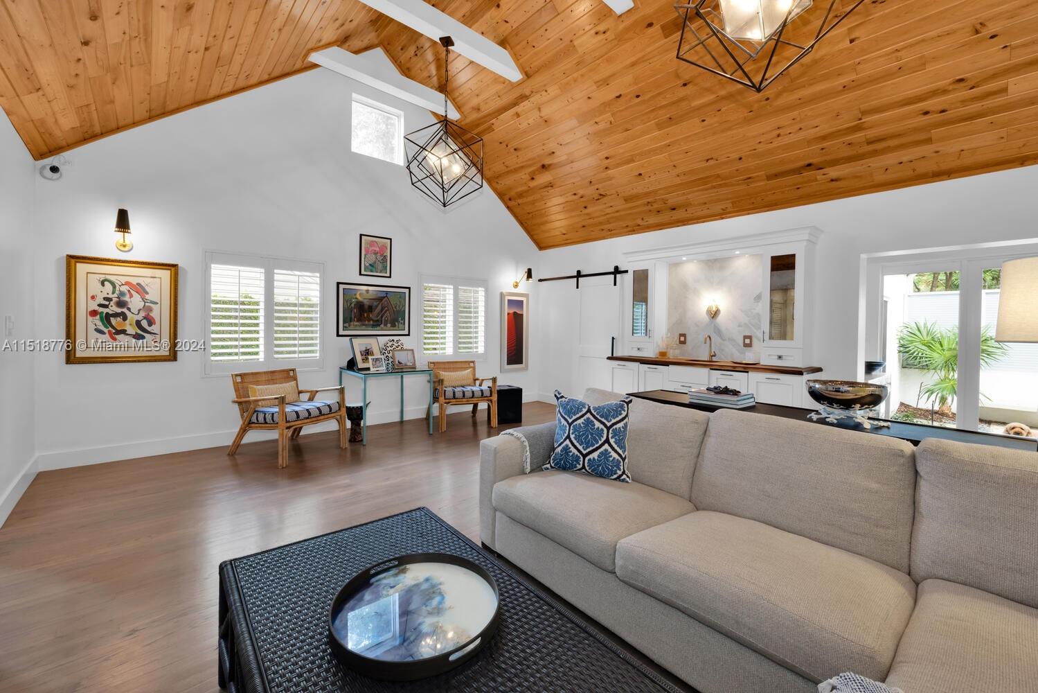 IRVINGTON - Residential