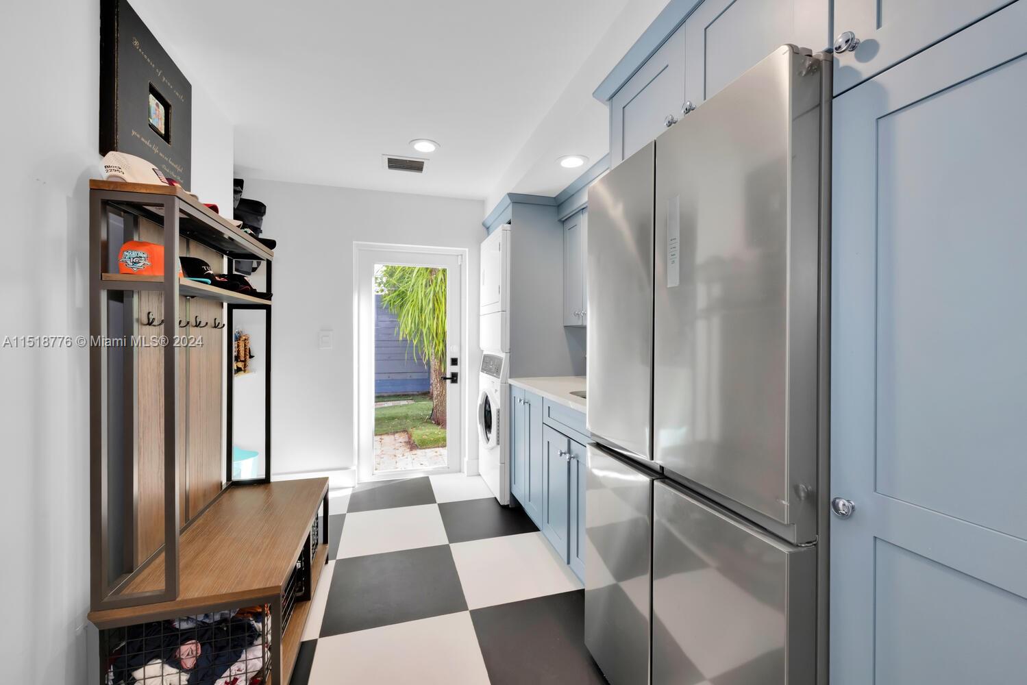 IRVINGTON - Residential