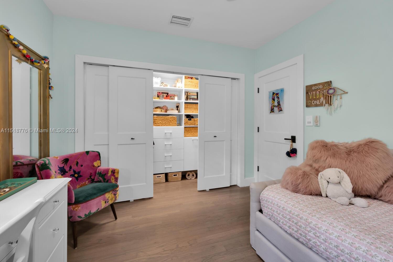 IRVINGTON - Residential