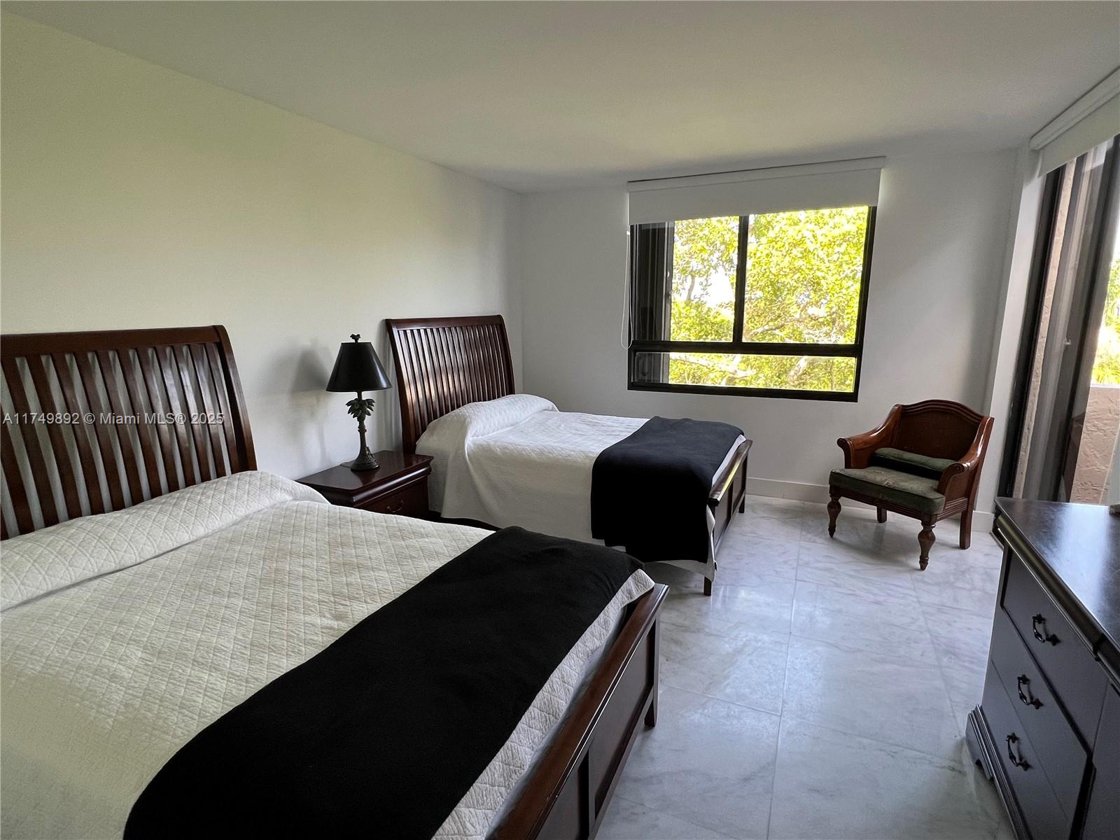 KEY COLONY NO 4 CONDO - Residential Lease