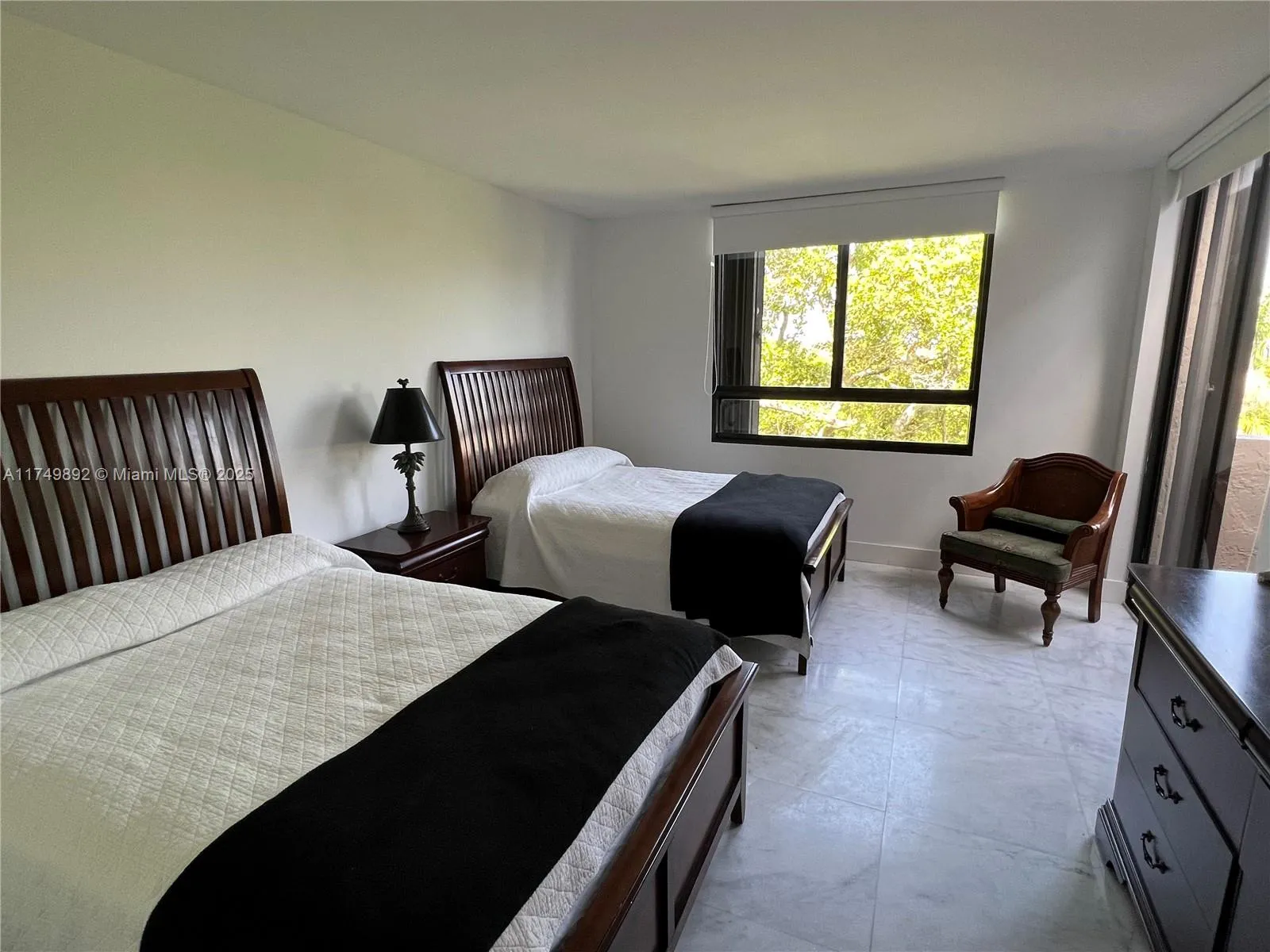 Key Biscayne, Florida 33149, United States, 2 Bedrooms Bedrooms, ,2 BathroomsBathrooms,Residential,Active,78332