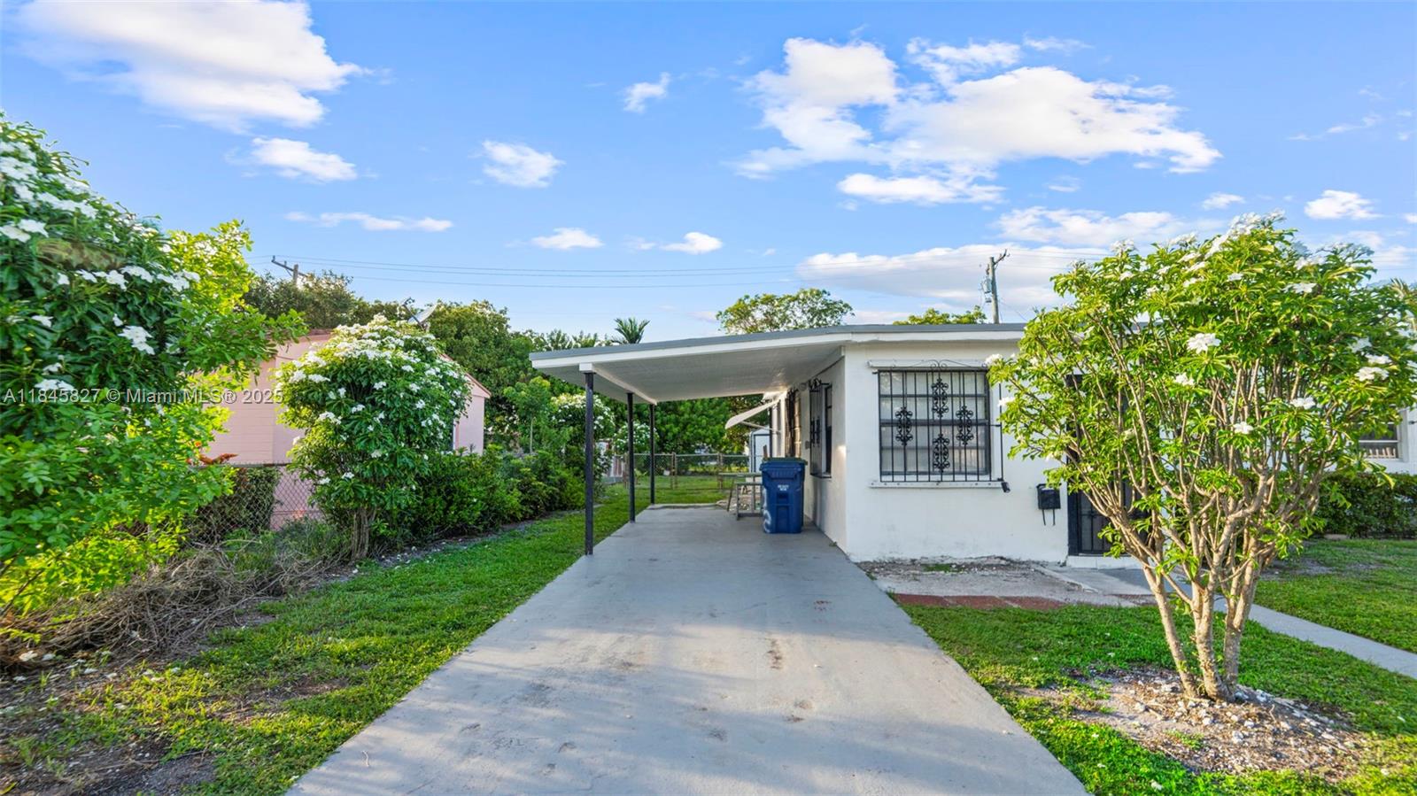 JOY HOMES - Residential