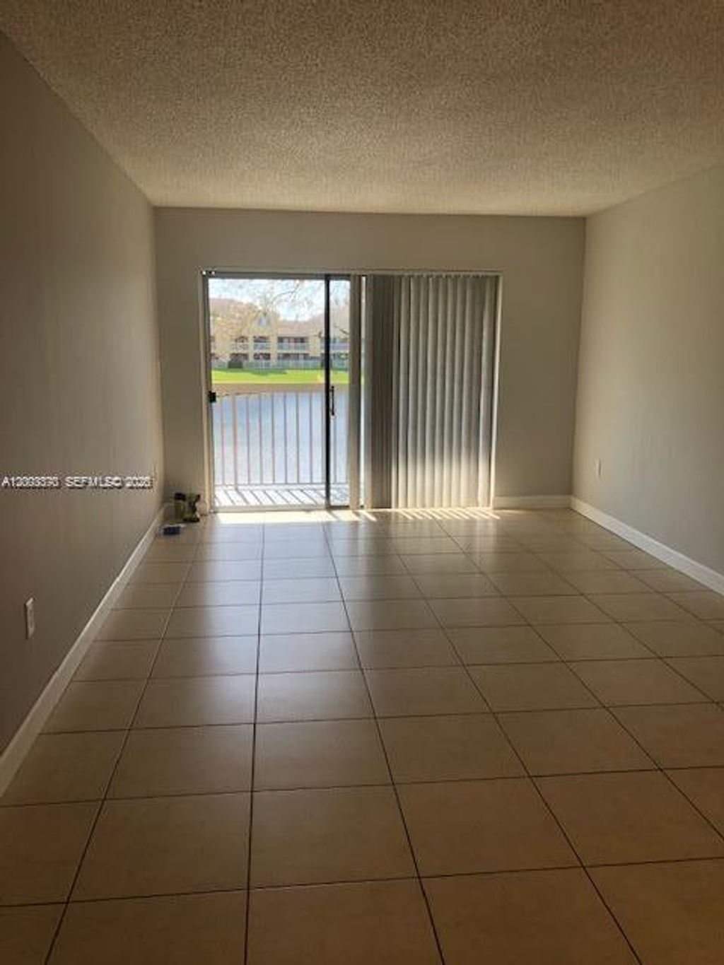 Photo of 5200 NW 31st Ave #155, Fort Lauderdale, FL 33309 (MLS # A12003370)