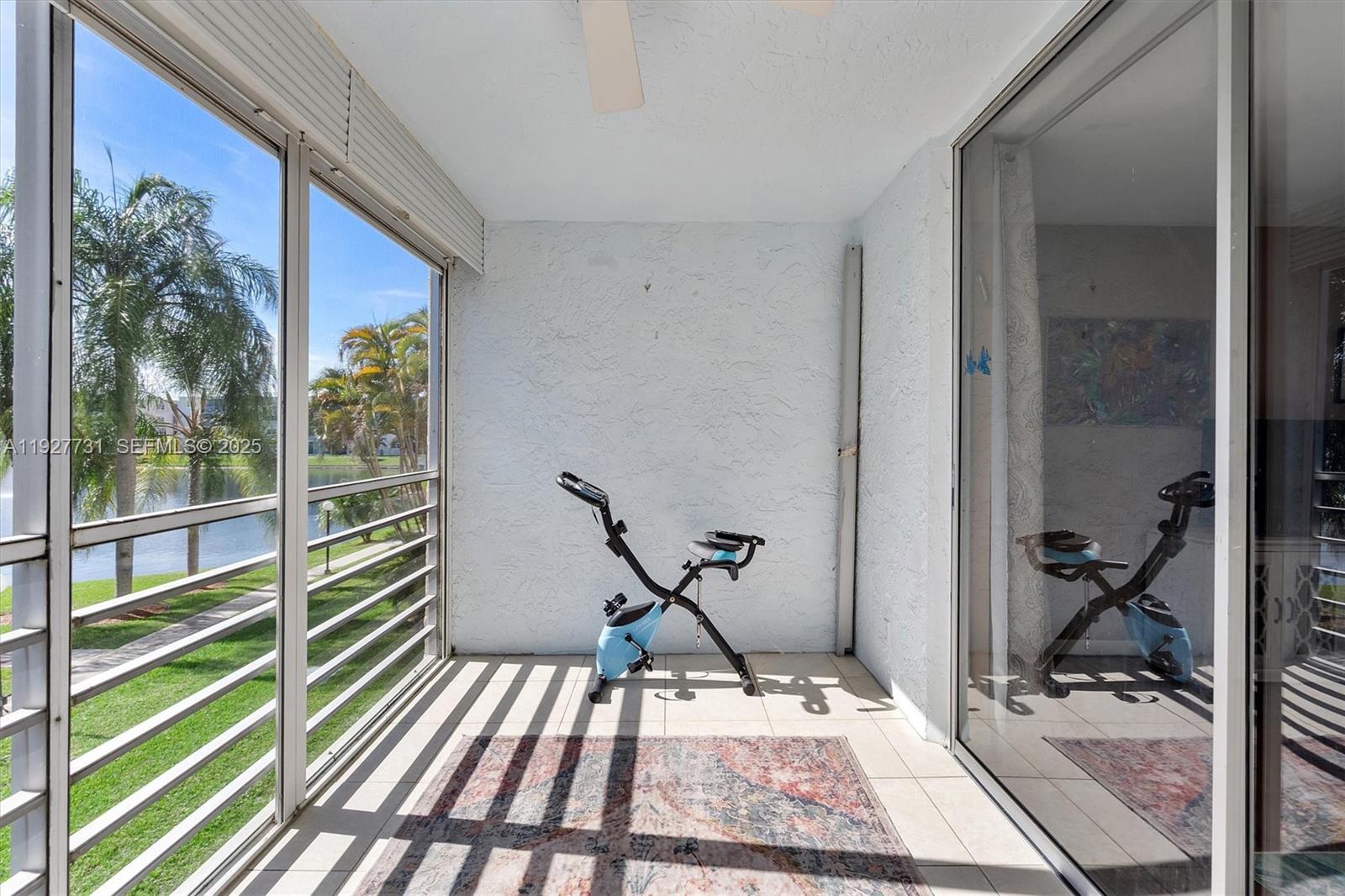 MEADOWBROOK LAKES CONDO - Residential