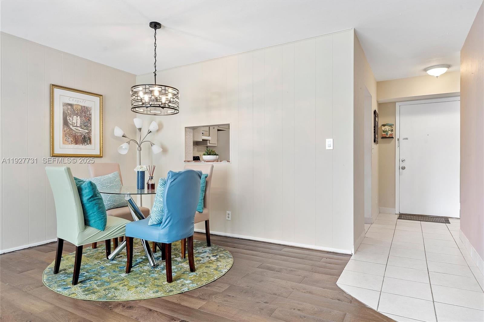 MEADOWBROOK LAKES CONDO - Residential