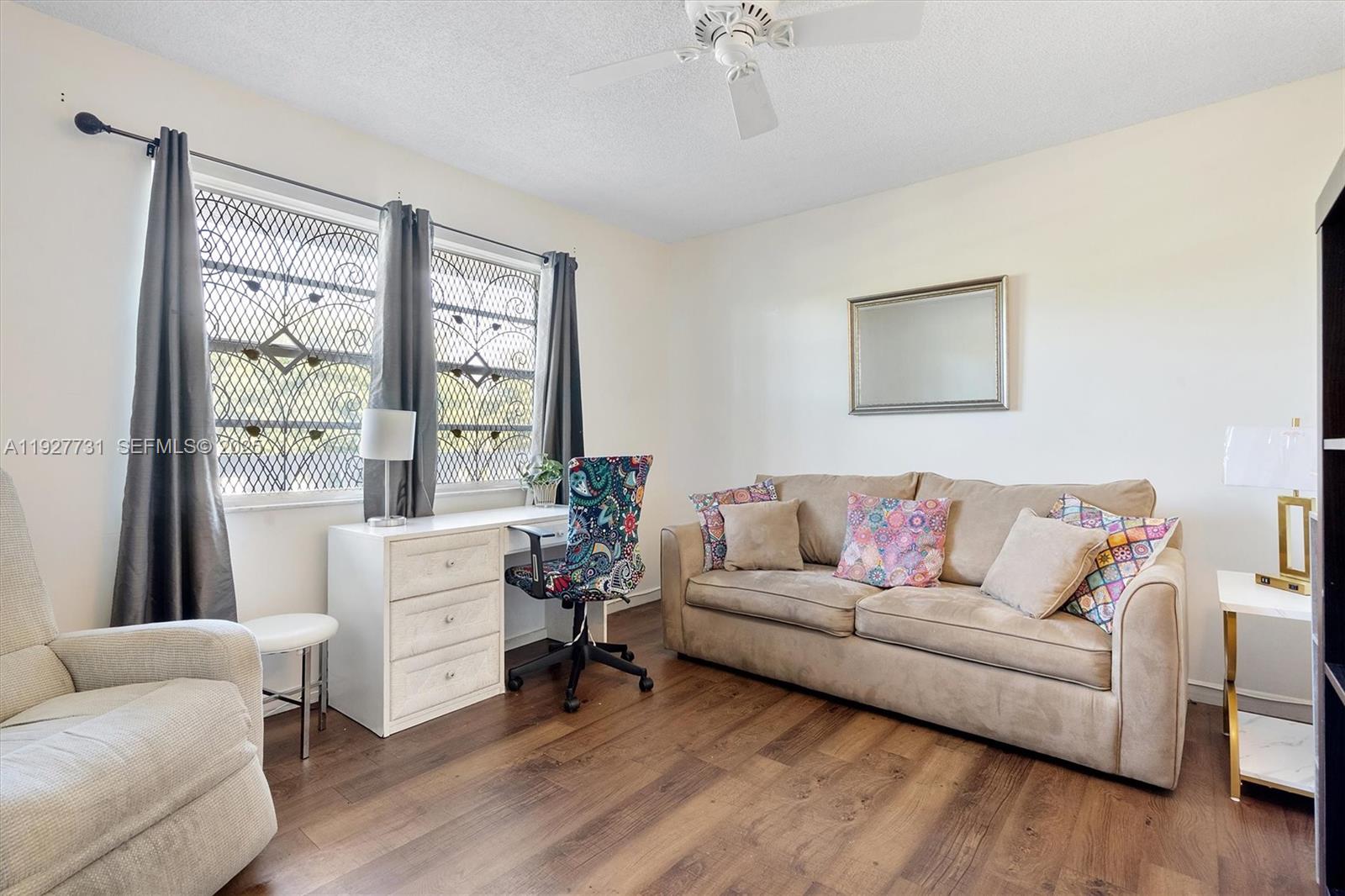 MEADOWBROOK LAKES CONDO - Residential