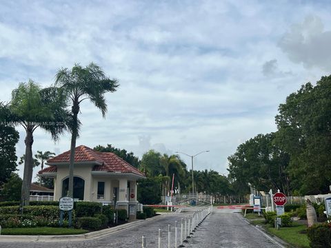 A home in Deerfield Beach