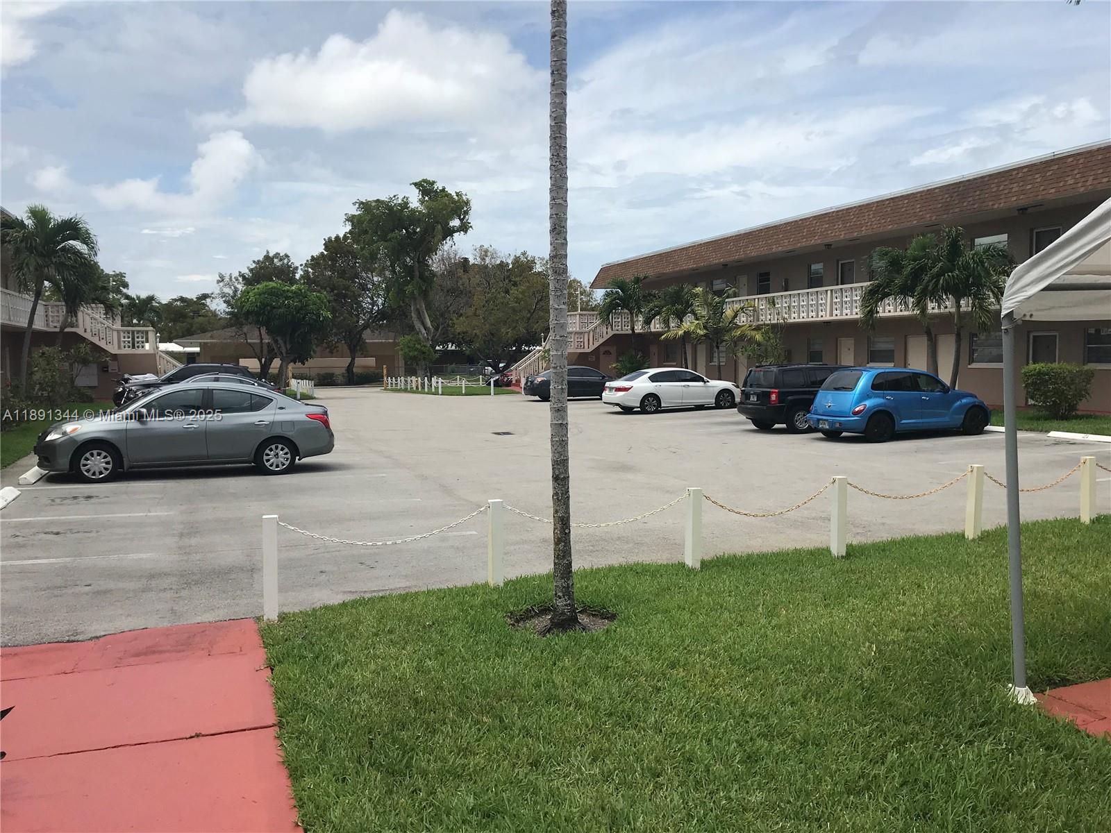 PINEWOOD - Residential Lease