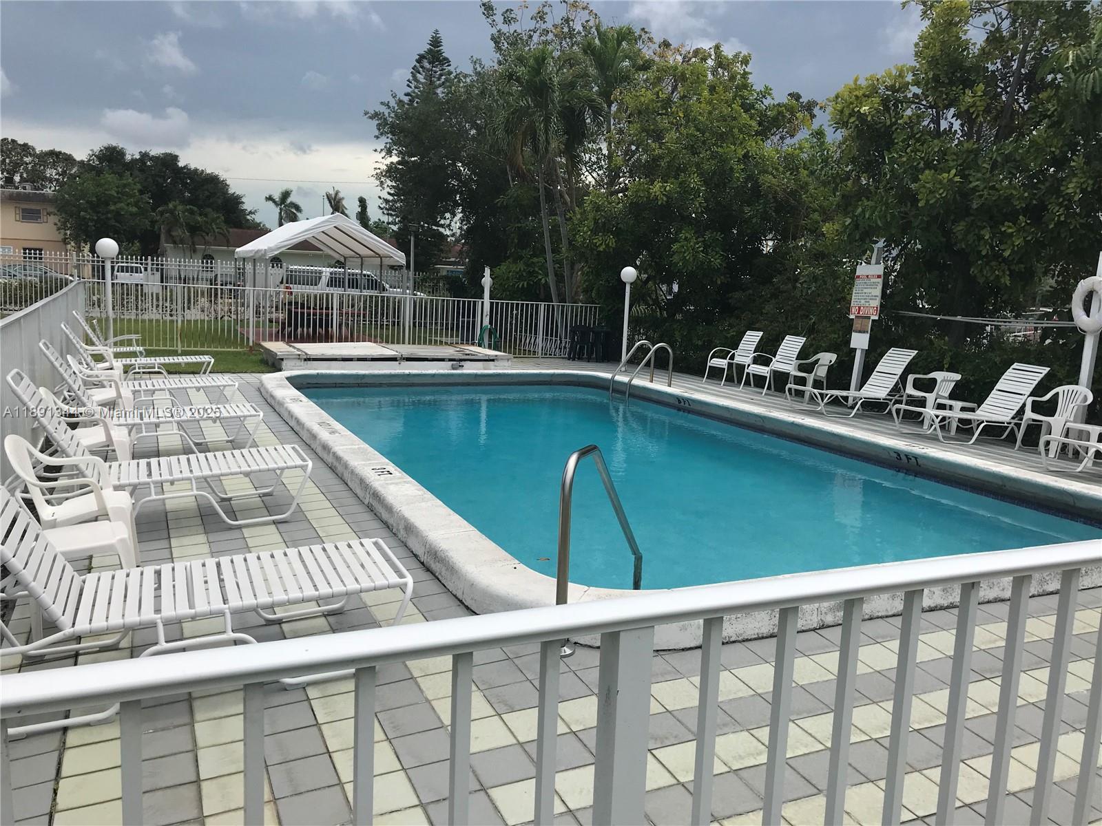 PINEWOOD - Residential Lease