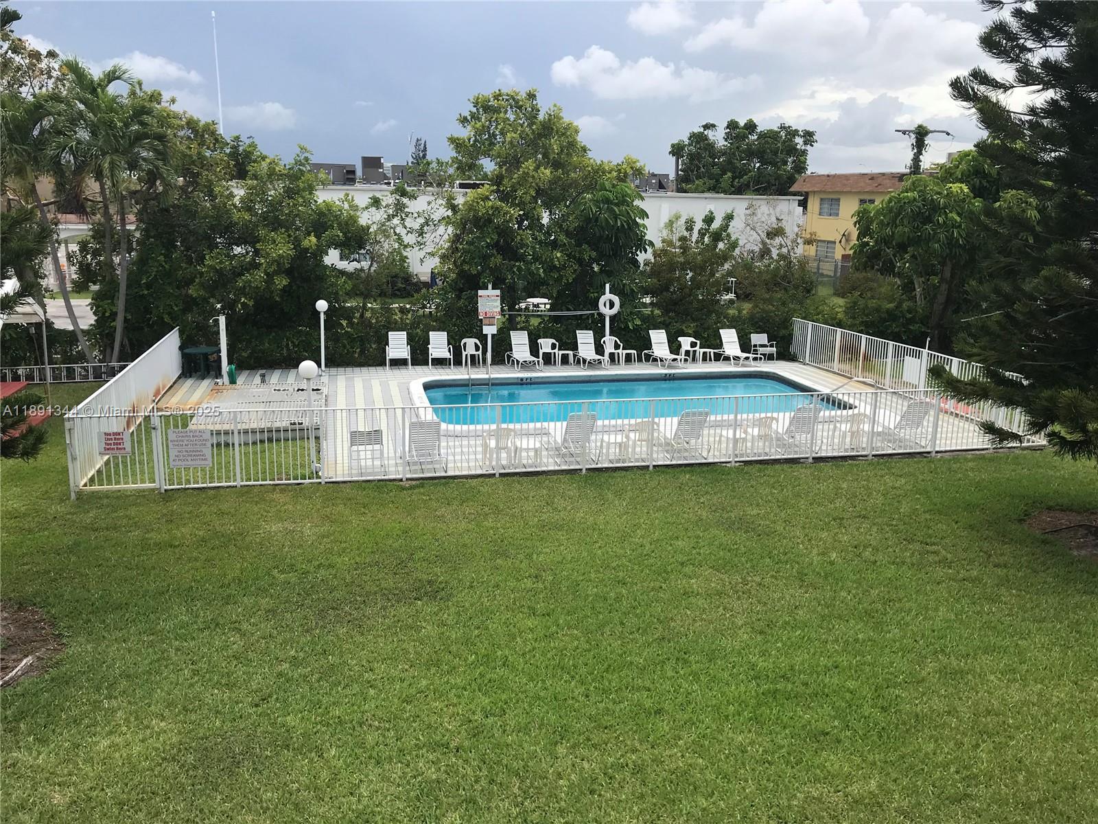 PINEWOOD - Residential Lease