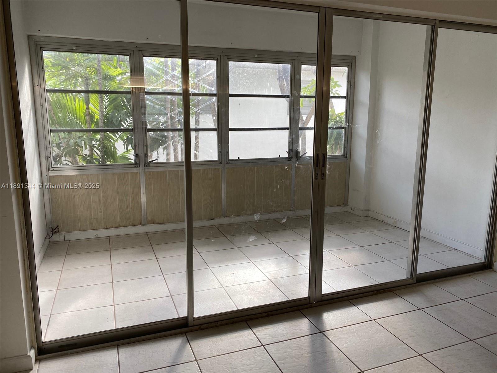 PINEWOOD - Residential Lease