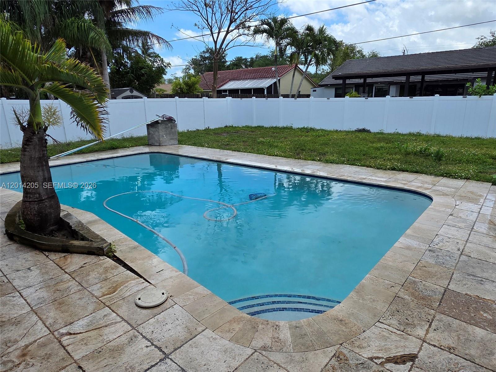 PLANTATION PARK LAKESITES - Residential
