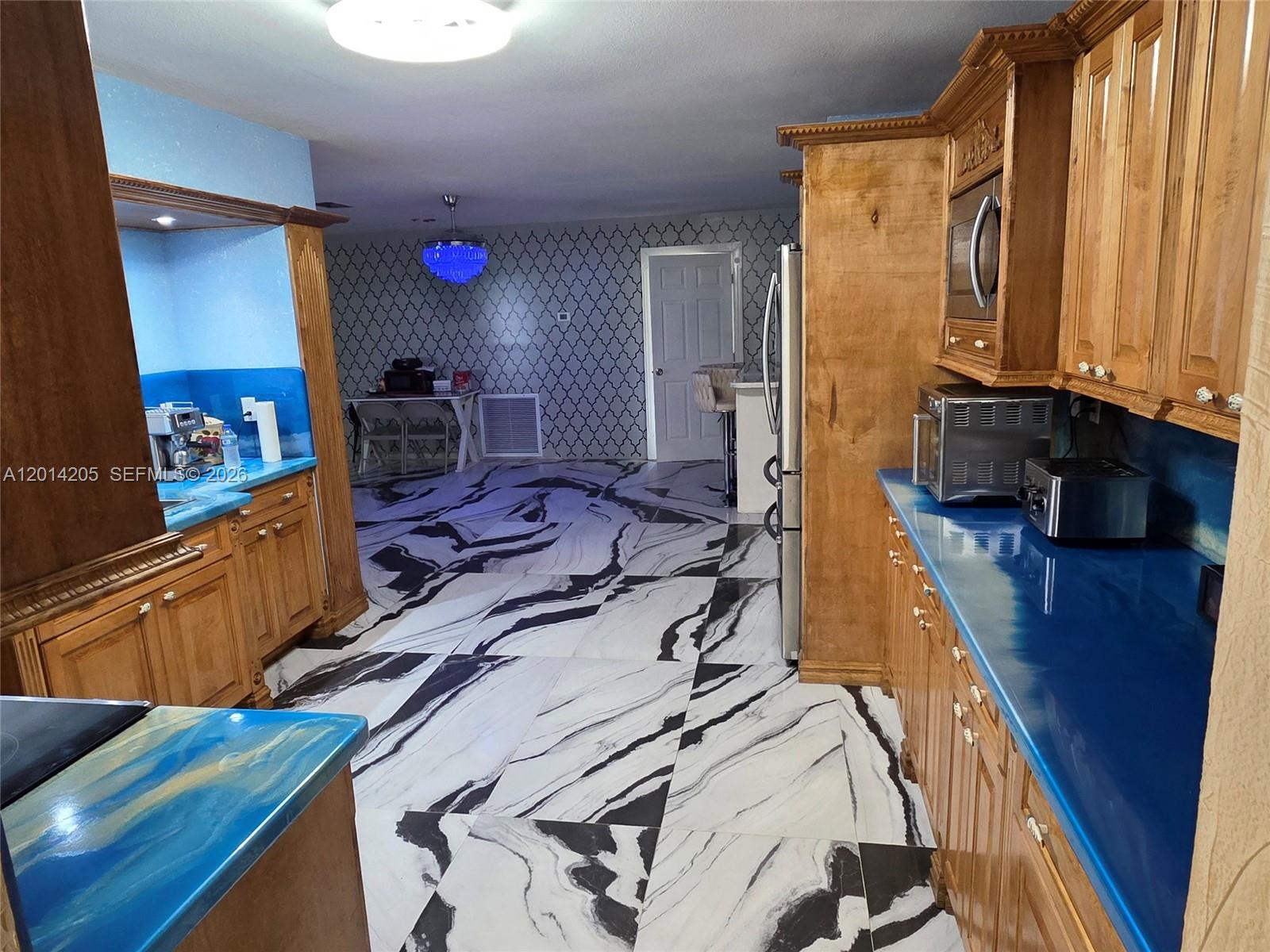PLANTATION PARK LAKESITES - Residential