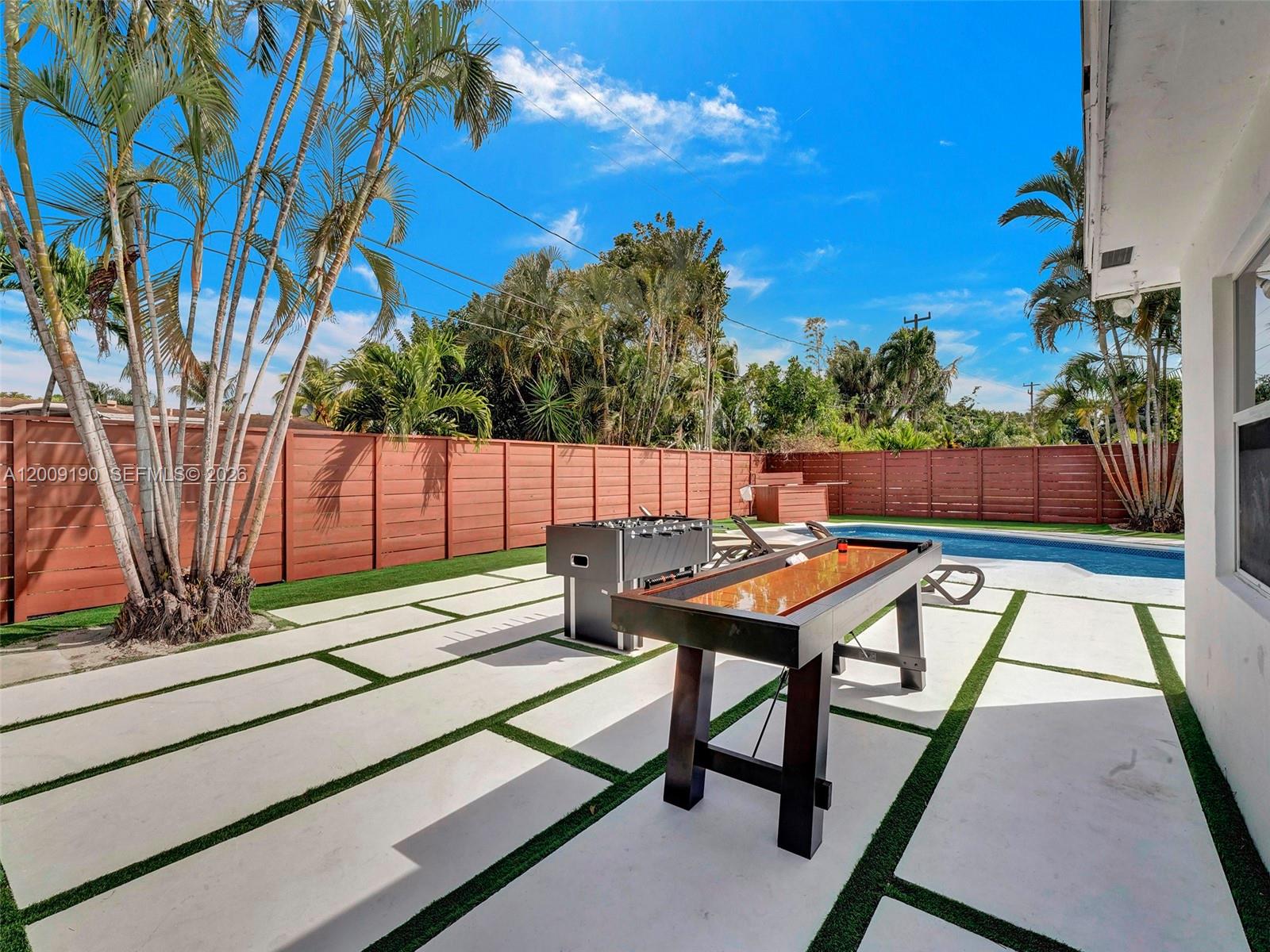 FLAMINGO PARK SEC - Residential